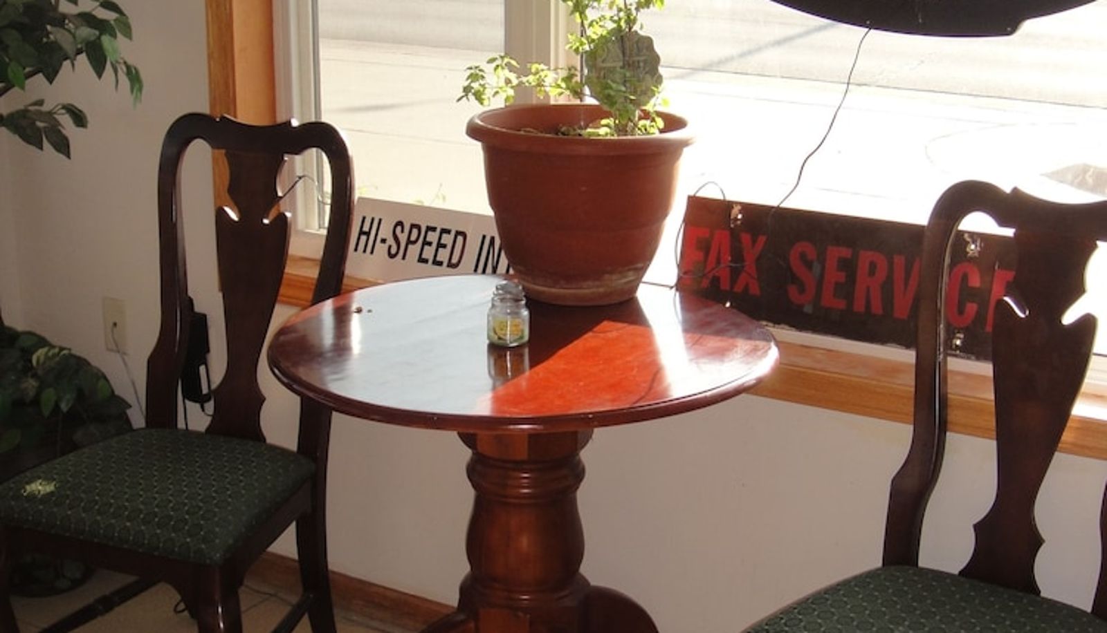 Hall - Trails West Motel