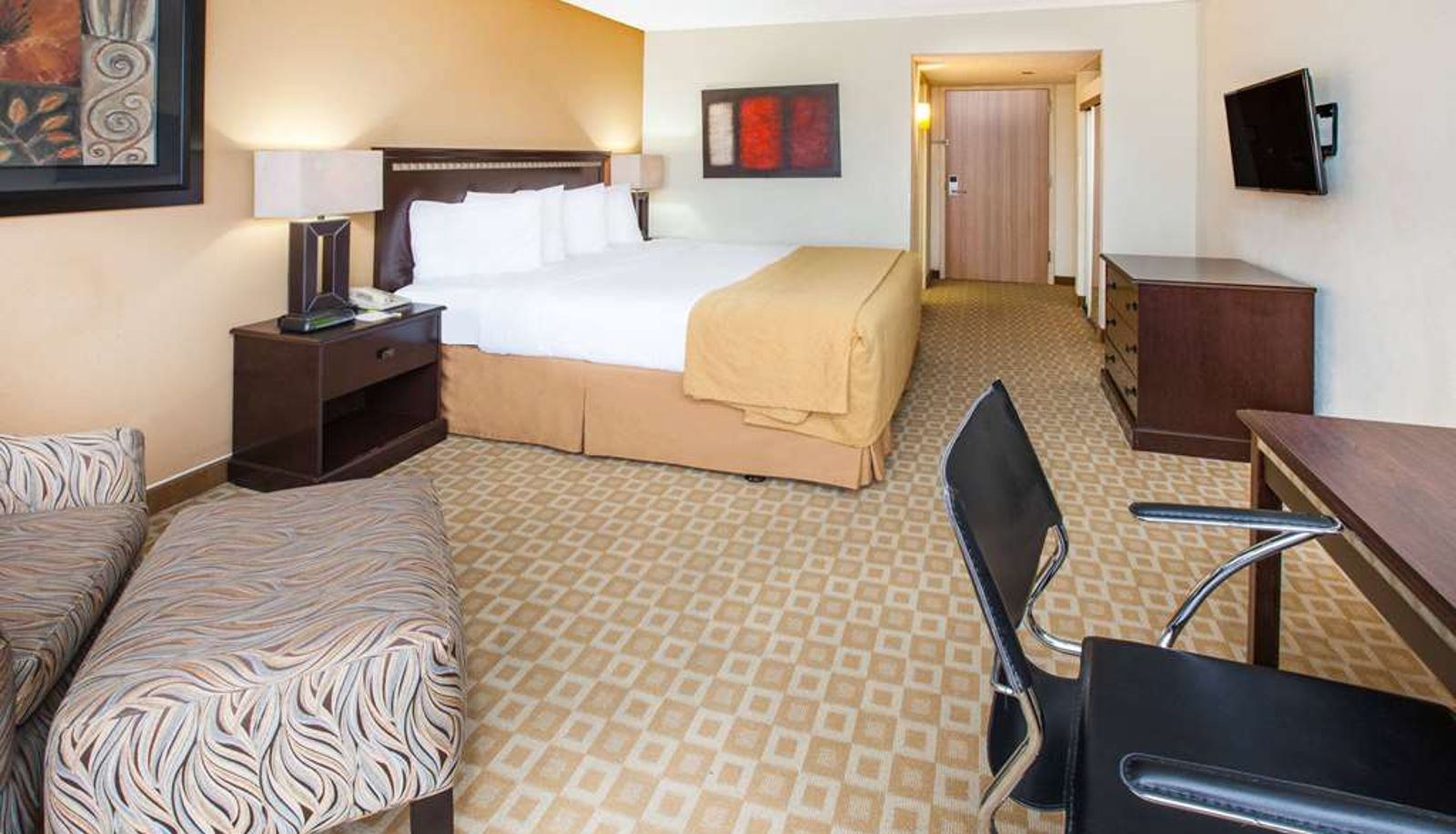Suite - Days Inn by Wyndham Sherman