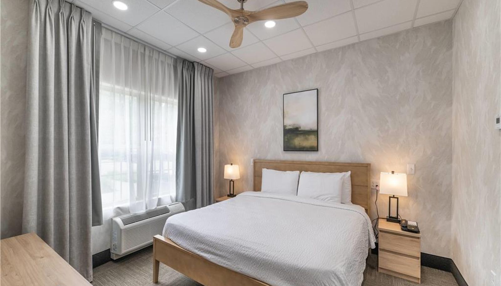 Zimmer - Trademark by Wyndham Near Foxwoods Casino Bellissimo Hotel