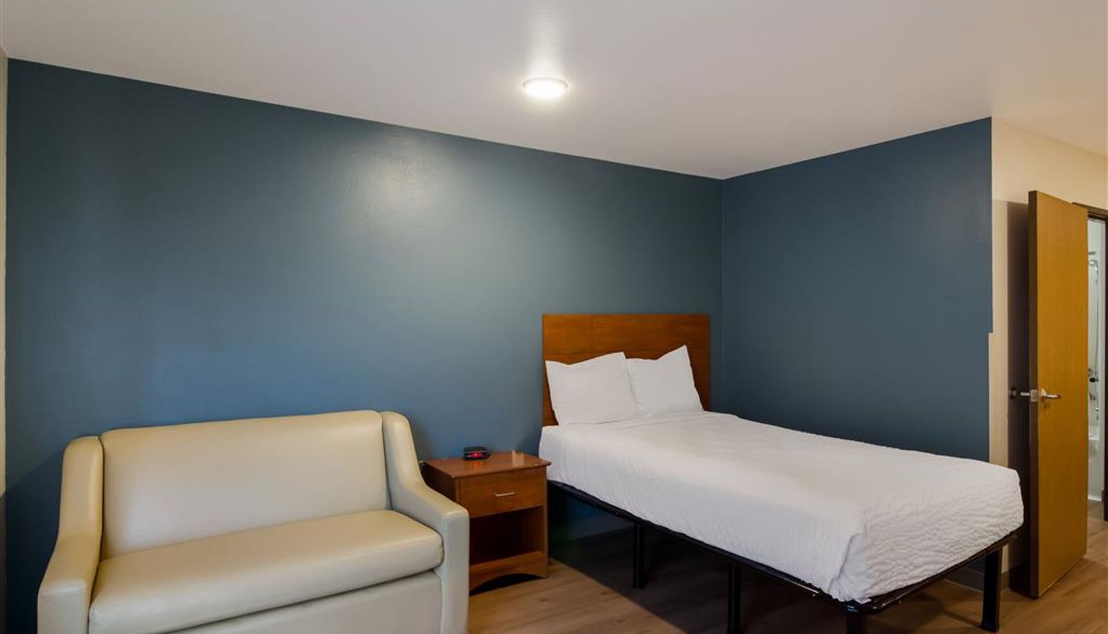 Zimmer - WoodSpring Suites Jacksonville East 295 Cruise Port
