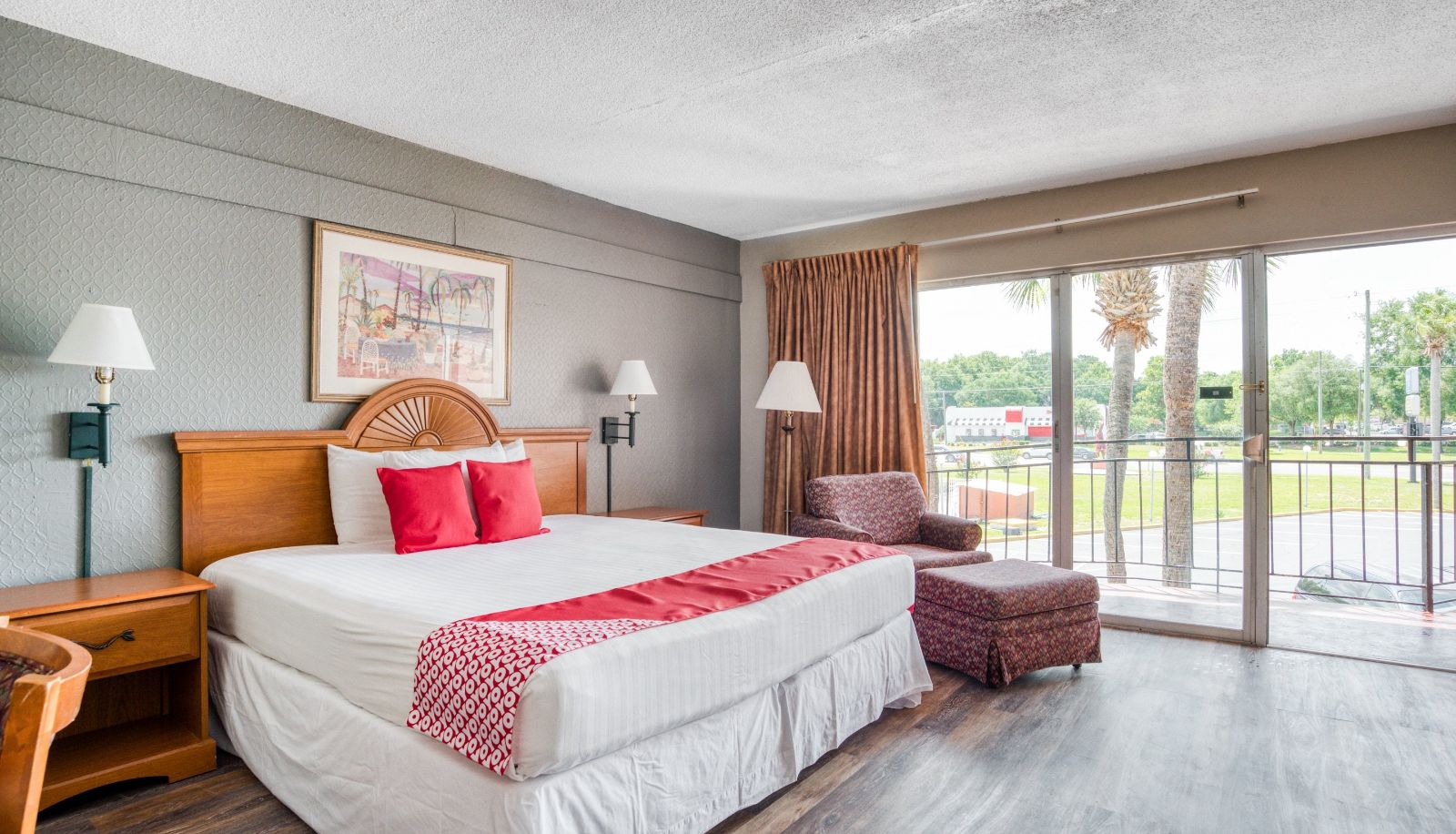 Room - OYO Hotel Mustang Silver Sprin