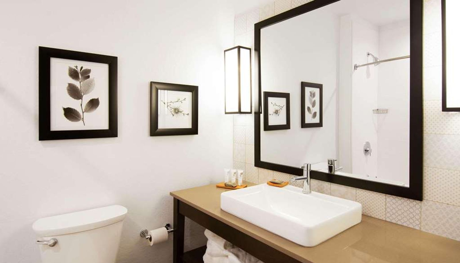 Room - Country Inn & Suites by Radisson Flagstaff Downtown AZ