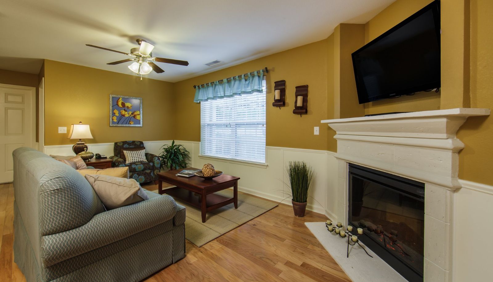 Camera - Holiday Inn Club Vacations HOLIDAY HILLS RESORT BRANSON by IHG
