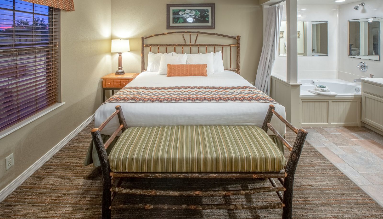 Camera - Holiday Inn Club Vacations HOLIDAY HILLS RESORT BRANSON by IHG