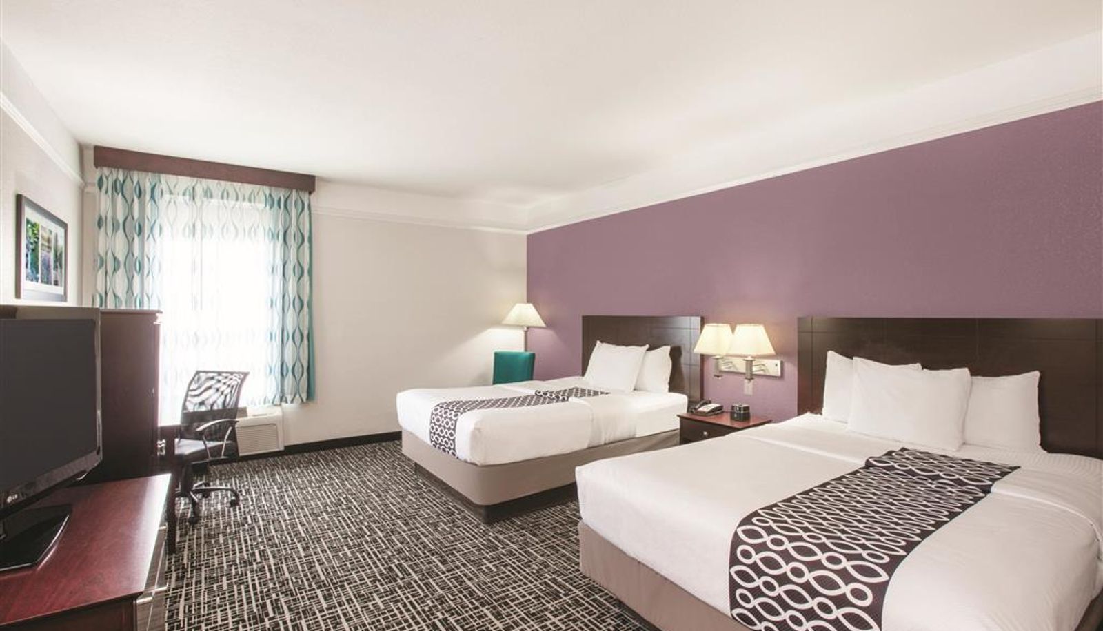 Zimmer - La Quinta Inn & Suites by Wyndham Mansfield TX