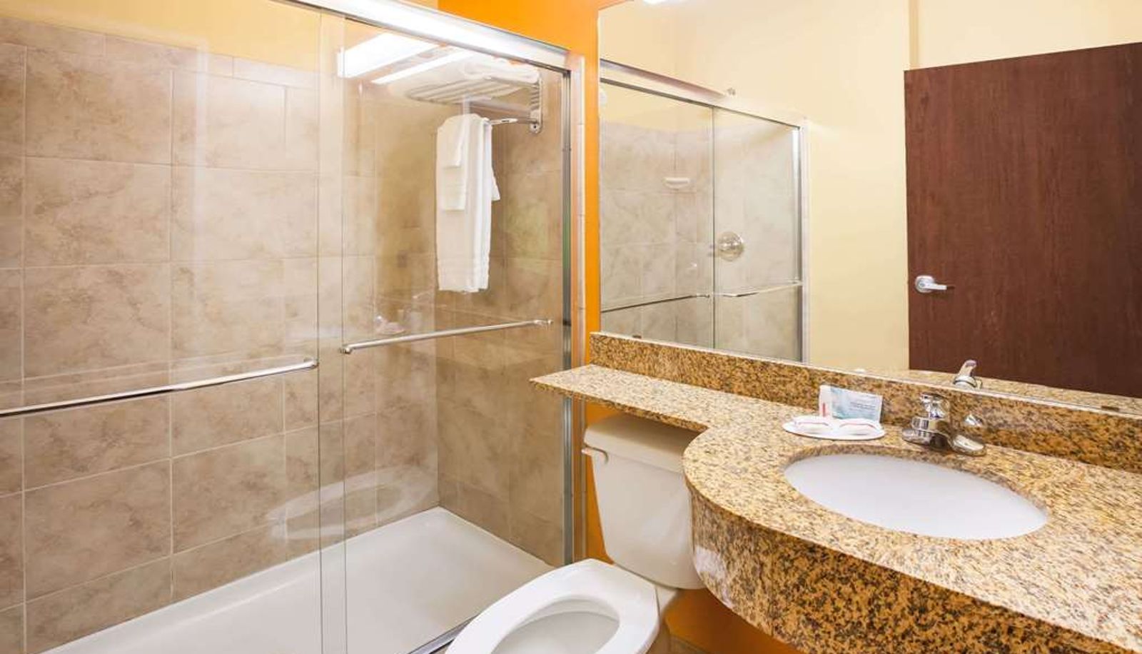 Chambre - Spark by Hilton Stillwater