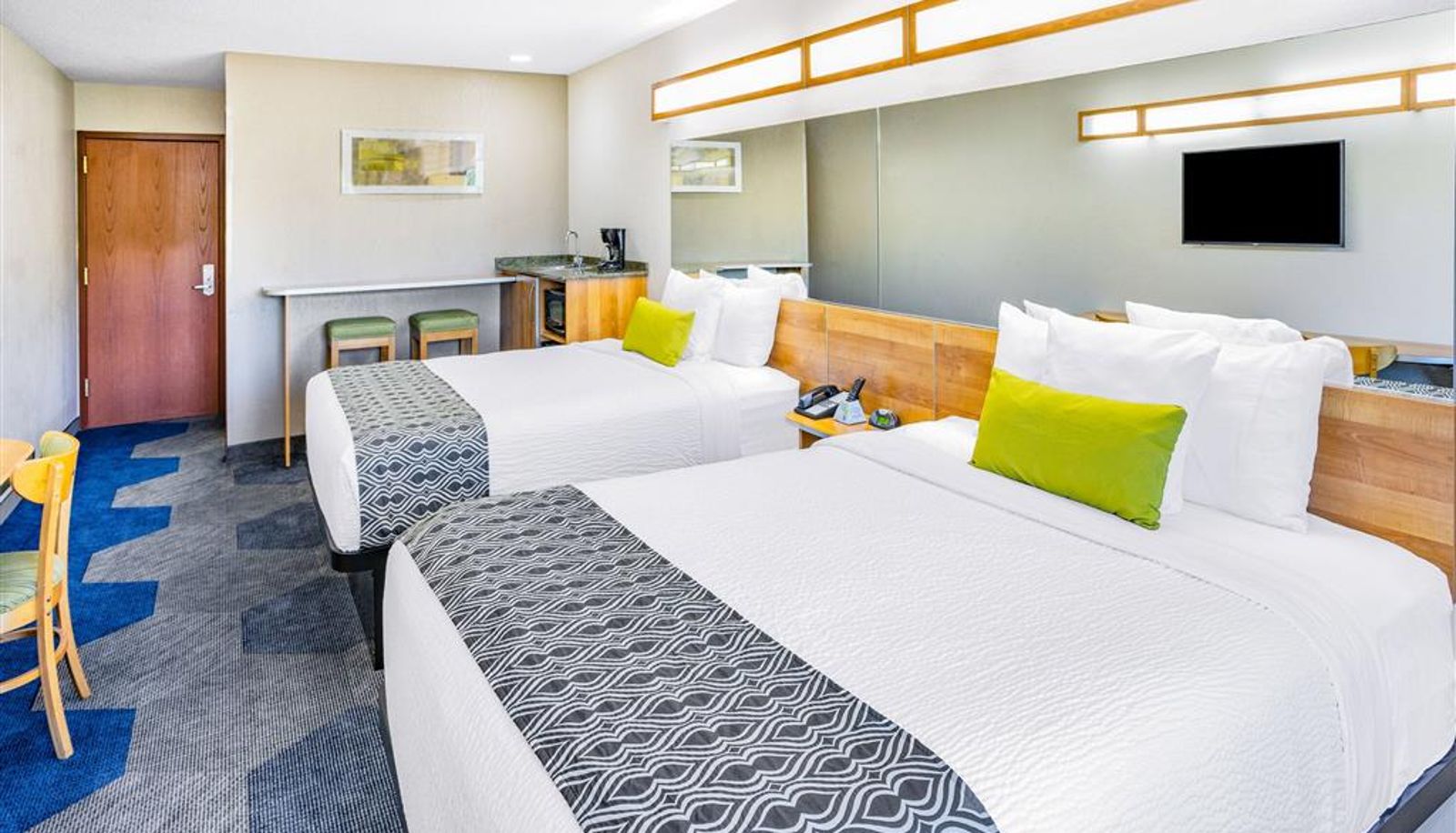 Room - Microtel Inn & Suites by Wyndham Johnstown