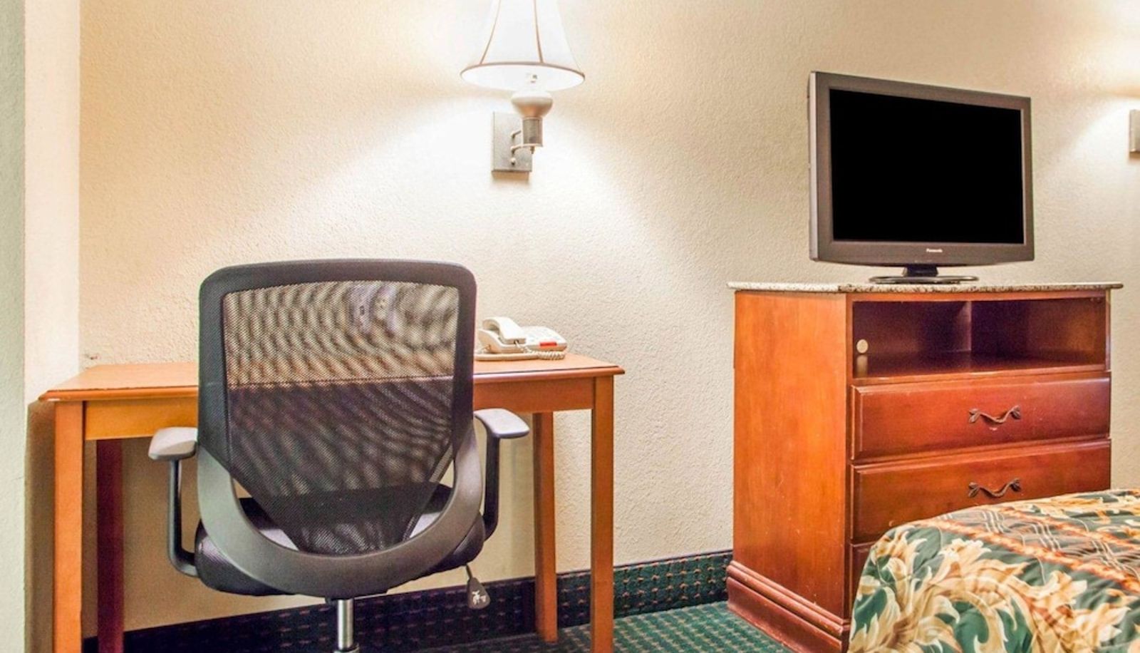 Standardzimmer - Rodeway Inn Mount Laurel Hwy 73
