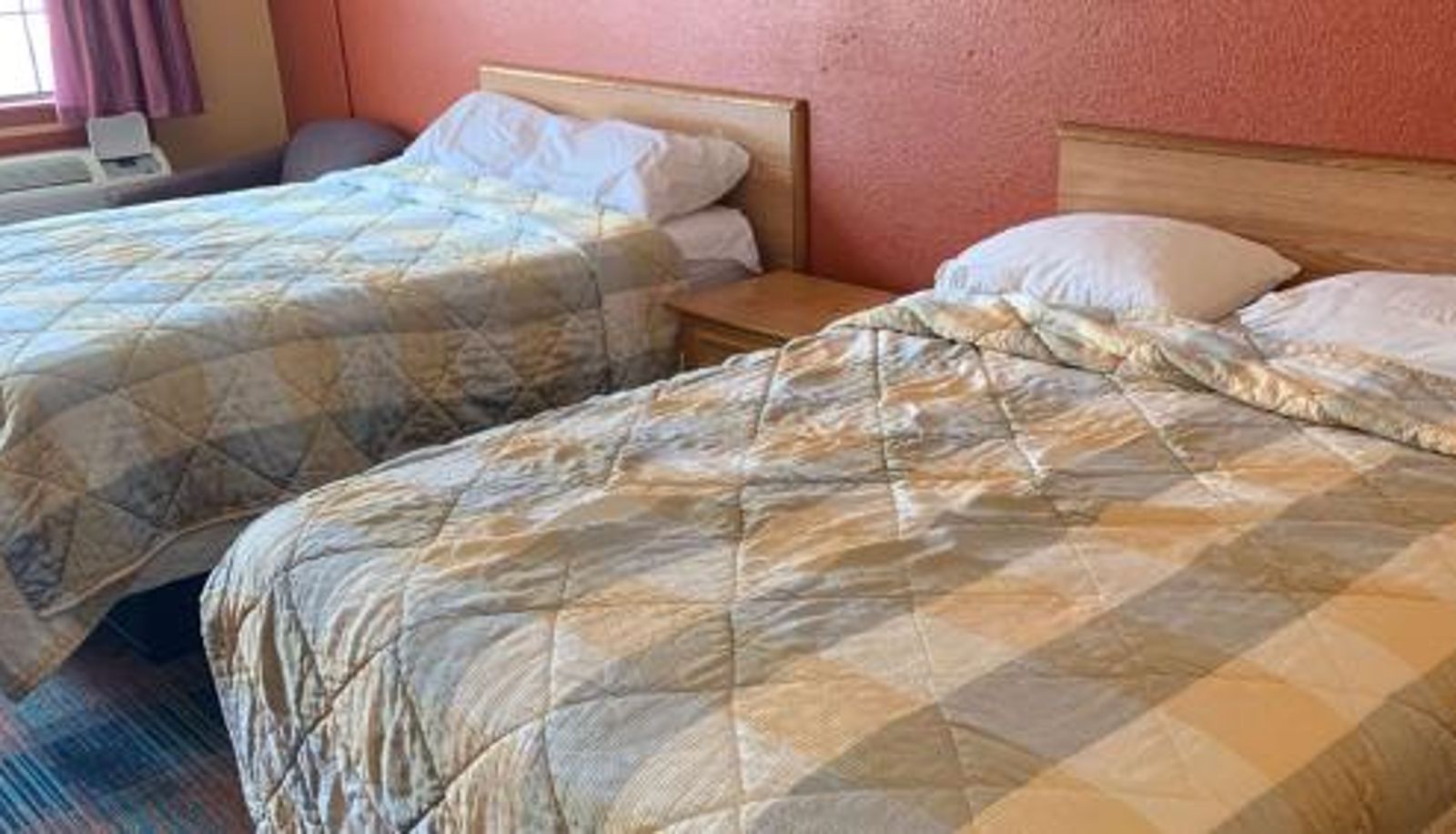 Room - Luxury Inn Forrest City