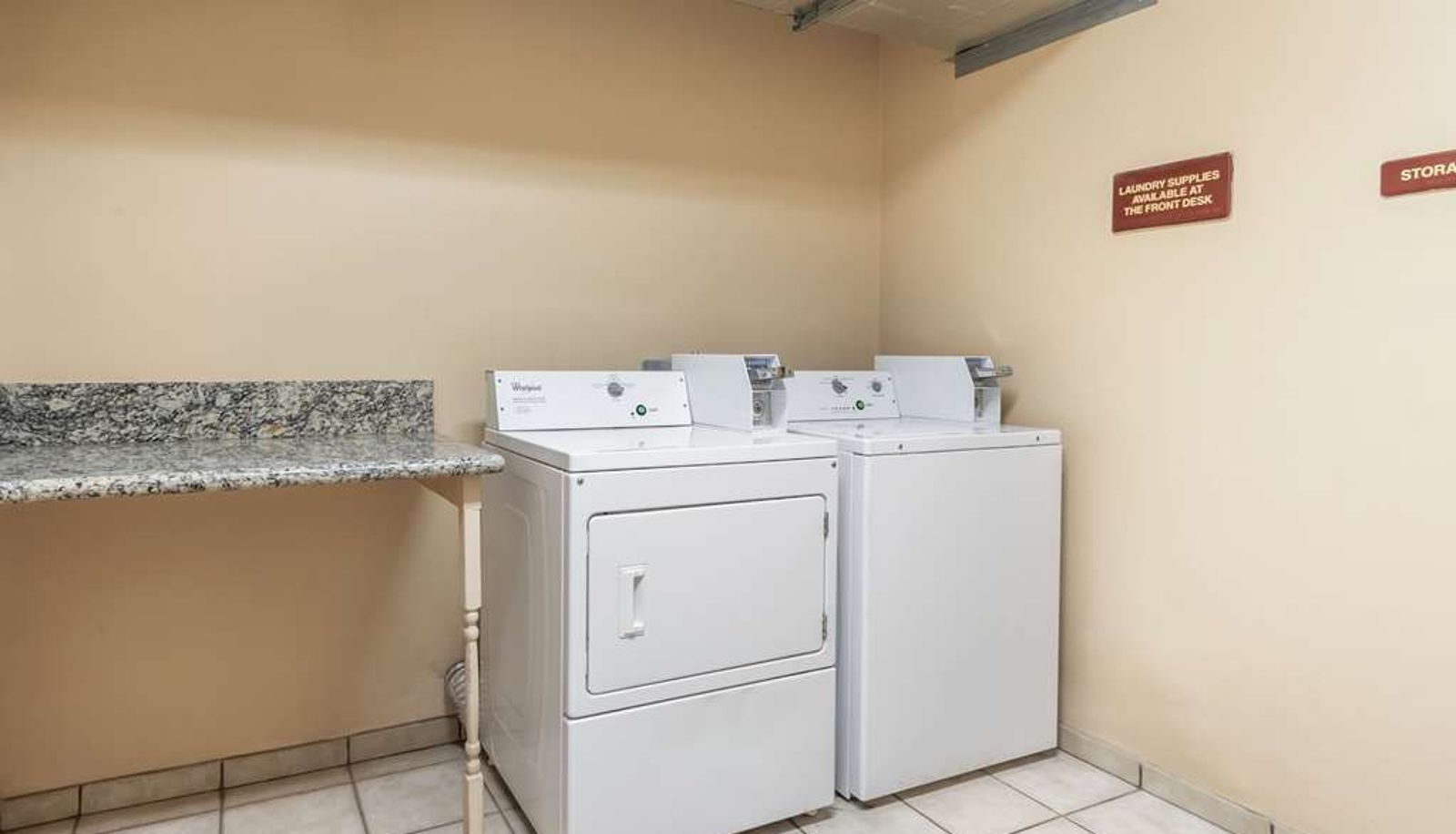 Vue intérieure - Comfort Inn & Suites Charleston Airport Convention Center