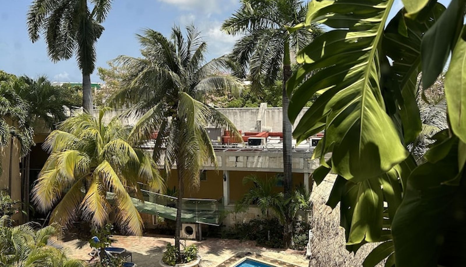 Pool - Hotel Plaza Caribe