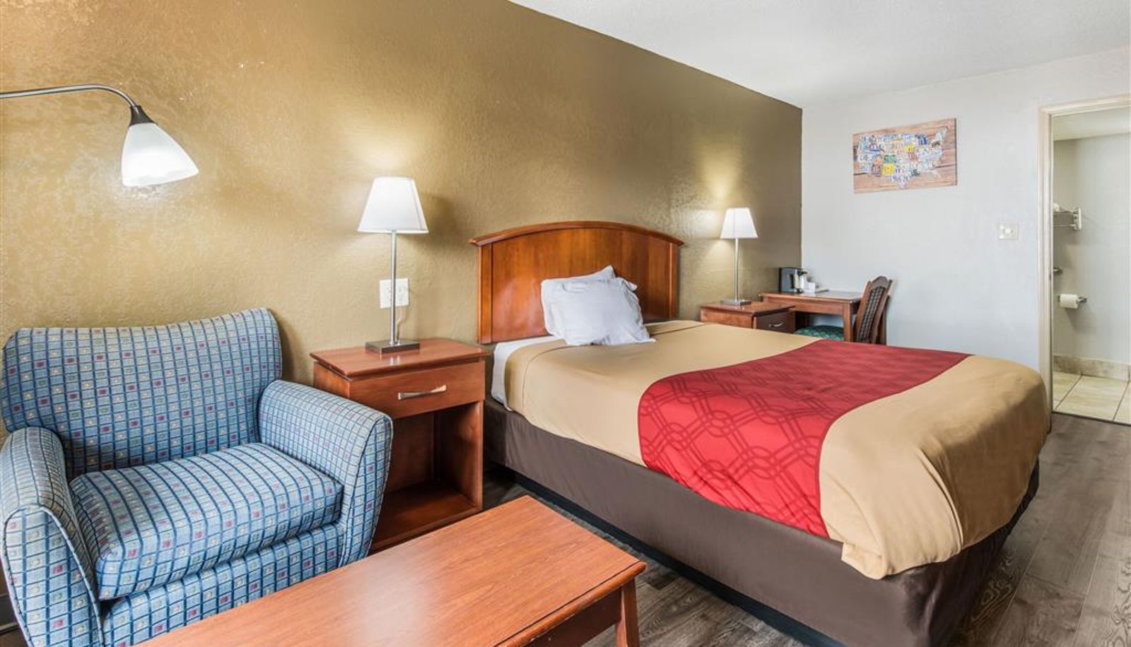 Room - Econo Lodge Salisbury South