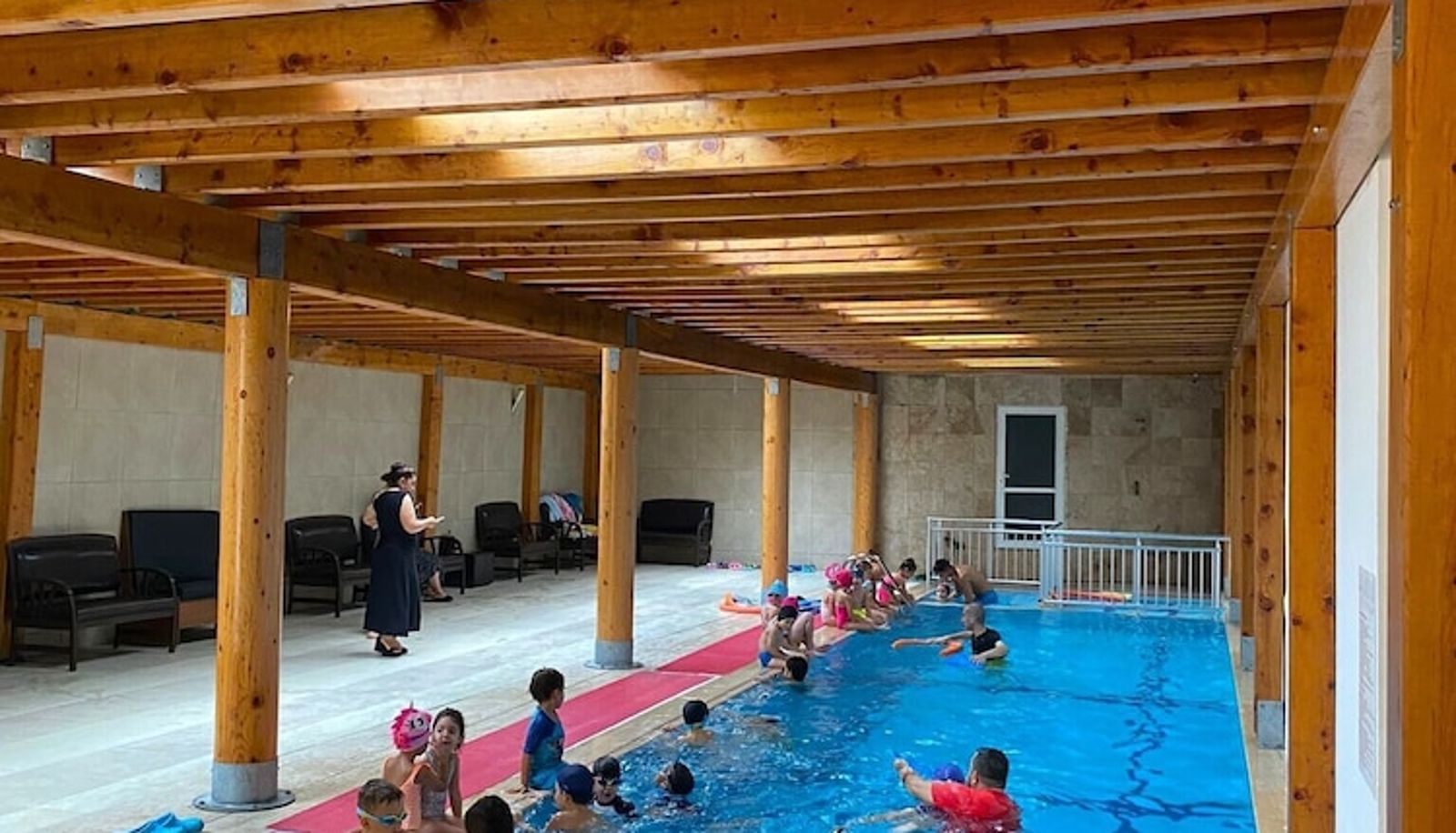 Pool - Prima Hotel
