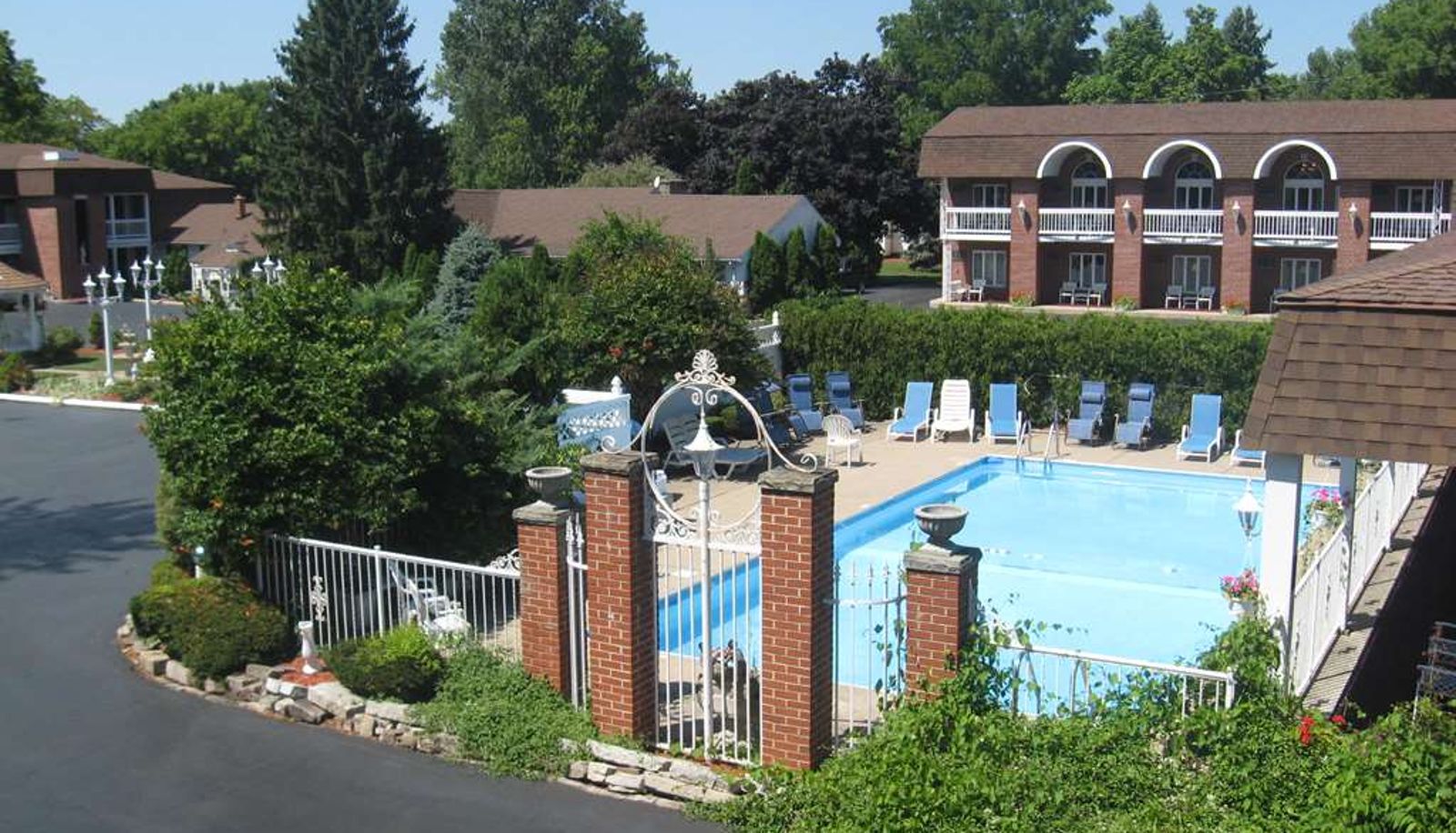 Suite - Lockport Inn and Suites