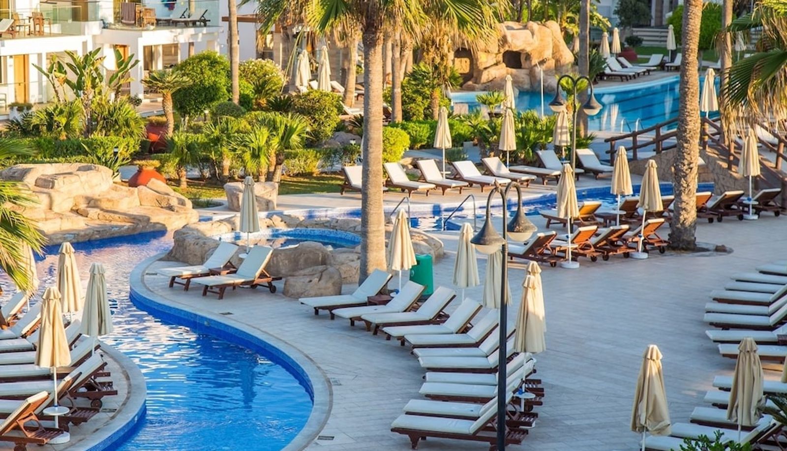 Zwembad - Adams Beach Hotel & Spa