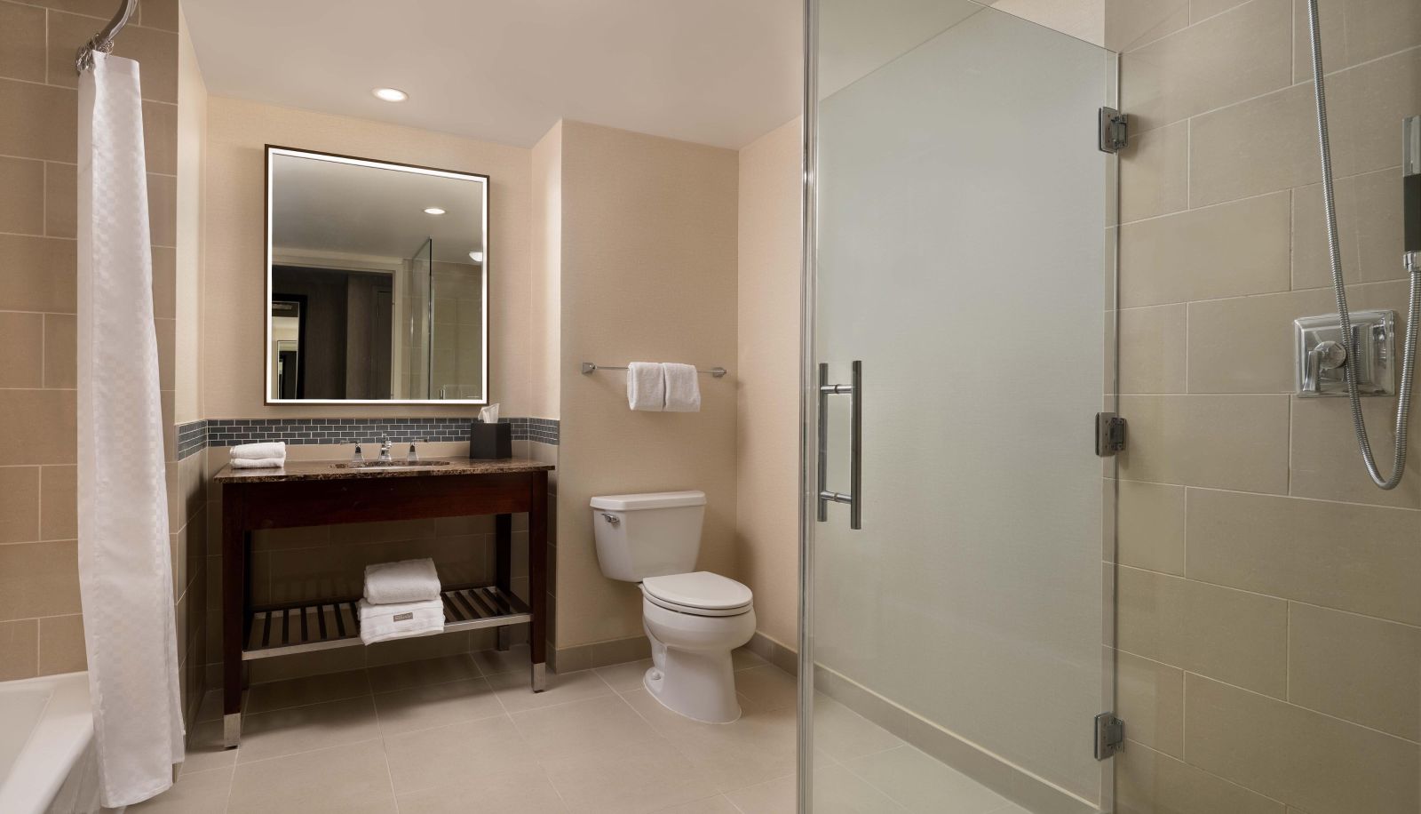 Zimmer - The Westin Reston Heights