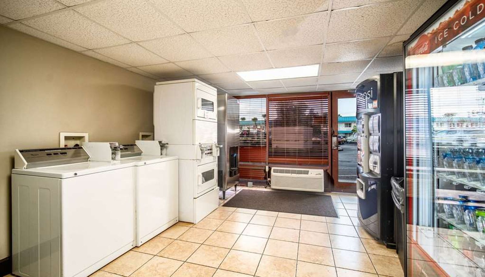 Interieur - La Quinta Inn & Suites by Wyndham Cocoa Beach Oceanfront