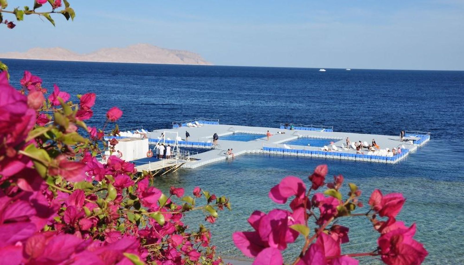 Beach - DOMINA AQUAMARINE RESORT