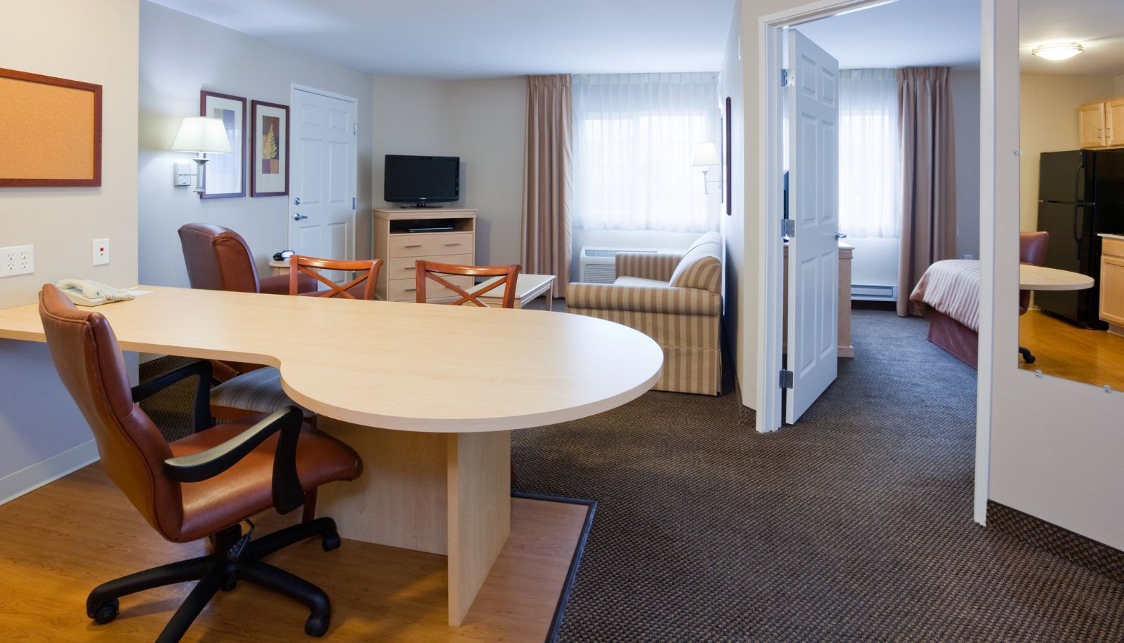 Zimmer - Candlewood Suites MILWAUKEE BROWN DEER by IHG