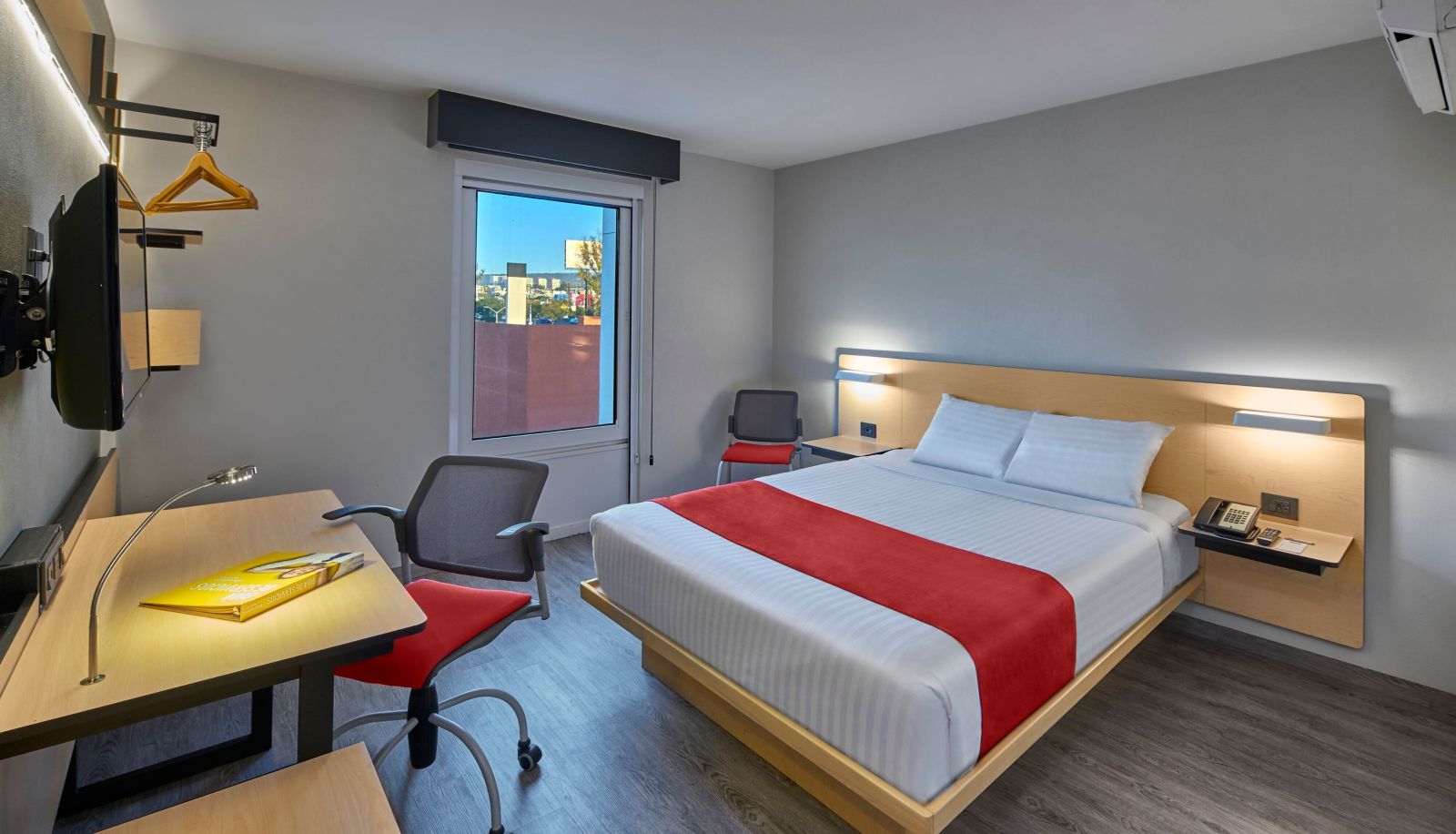 Zimmer - City Express by Marriott Queretaro