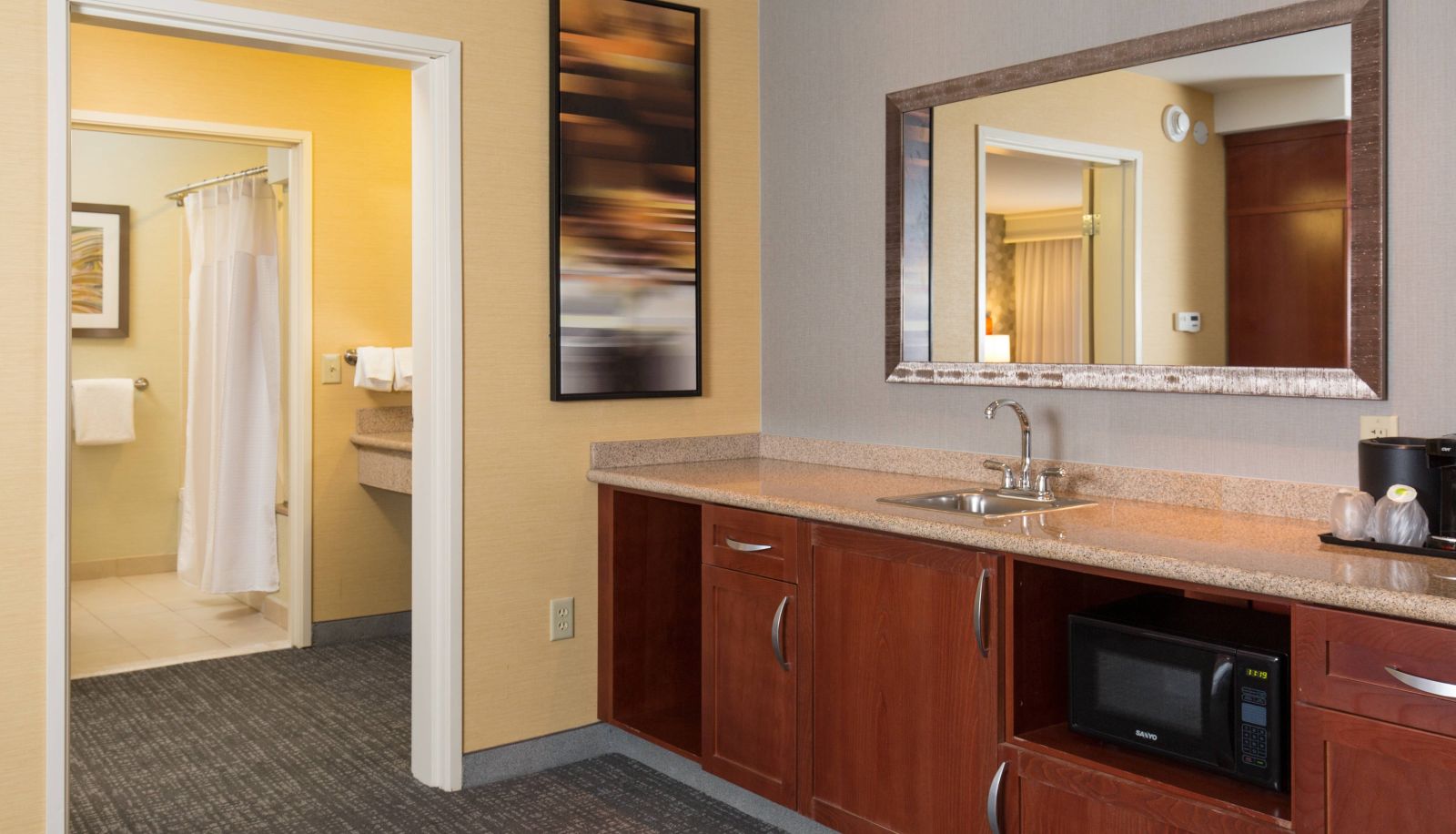 Zimmer - Courtyard by Marriott Des Moines West-Jordan Creek