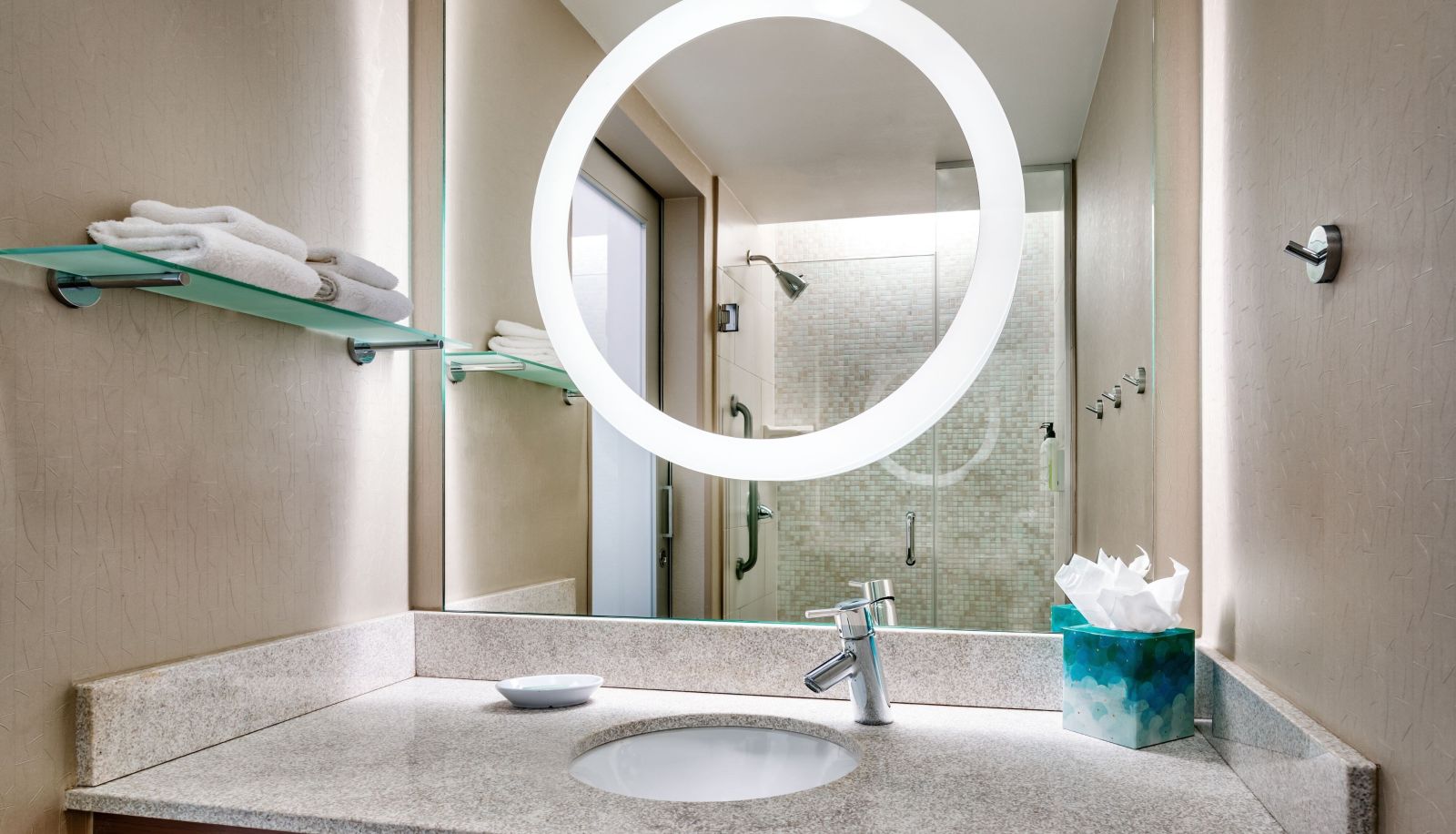 Zimmer - SpringHill Suites by Marriott Las Vegas Convention Center