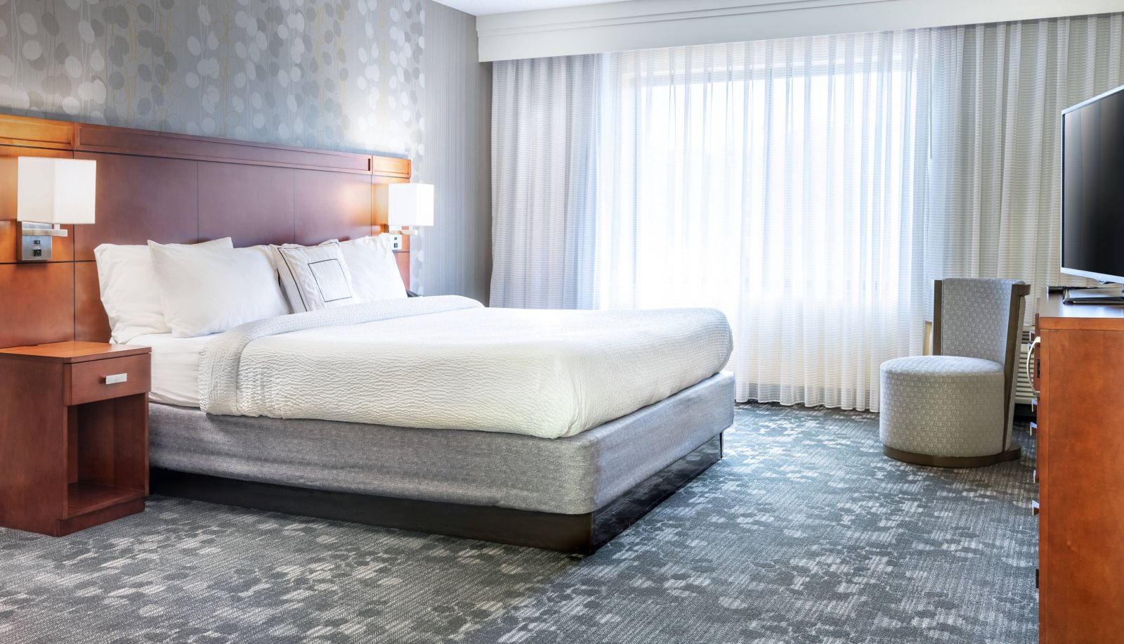 Camera - Courtyard by Marriott Denton