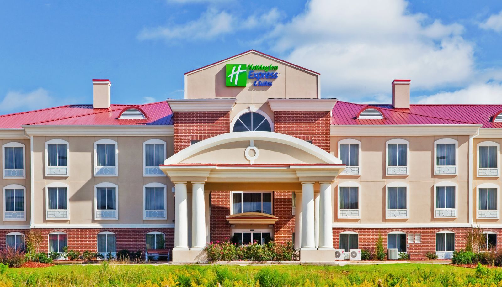 Información - Holiday Inn Express & Suites MAGEE by IHG