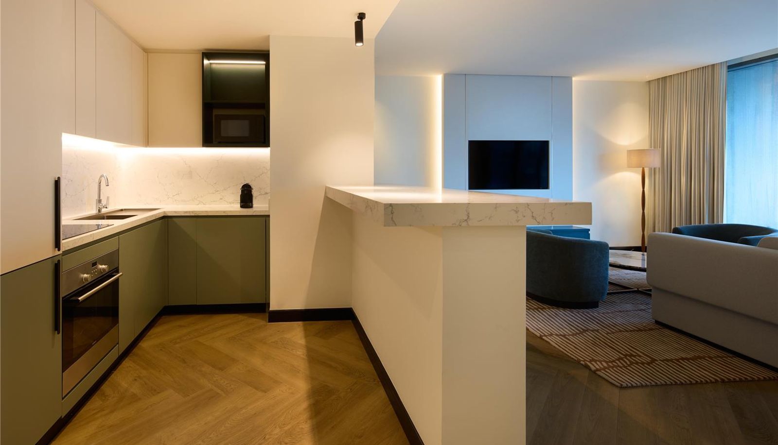 Room - Radisson Blu Residence Dubai Marina