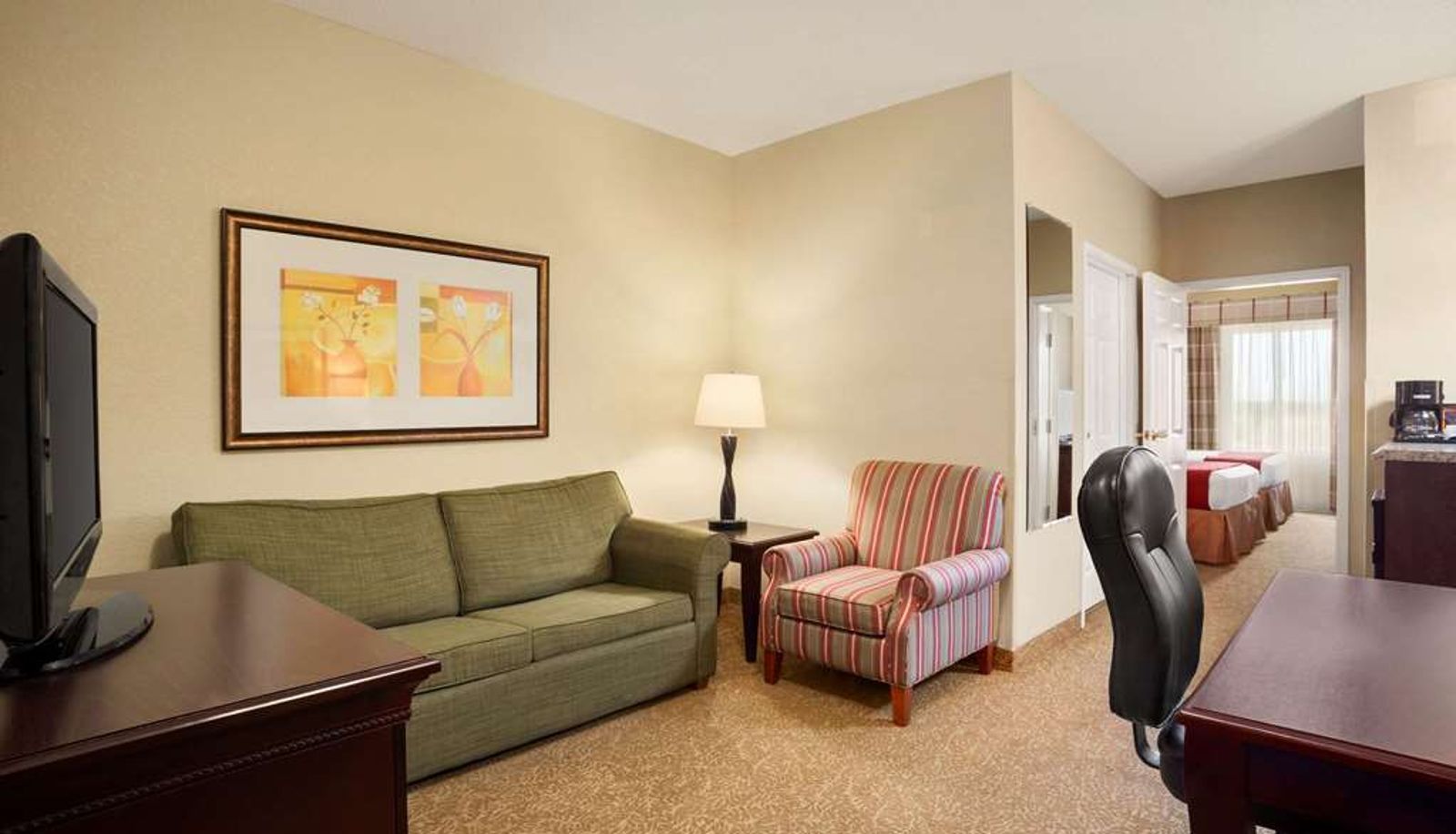 Zimmer - Country Inn & Suites by Radisson Albany GA