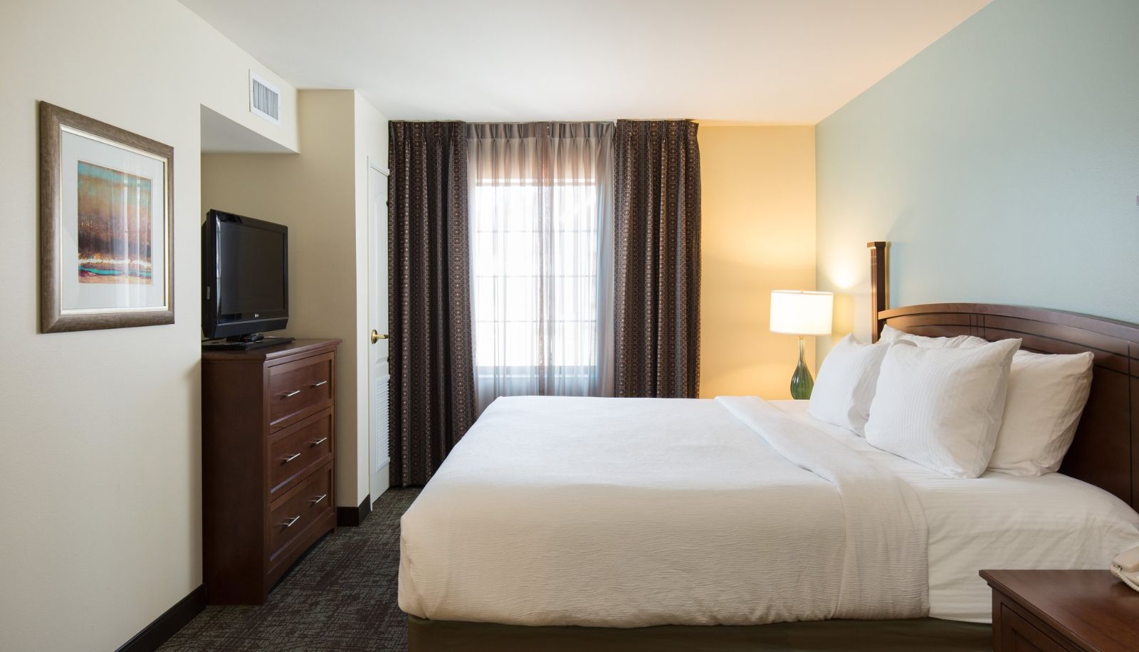 Room - Staybridge Suites TOLEDO - MAUMEE by IHG