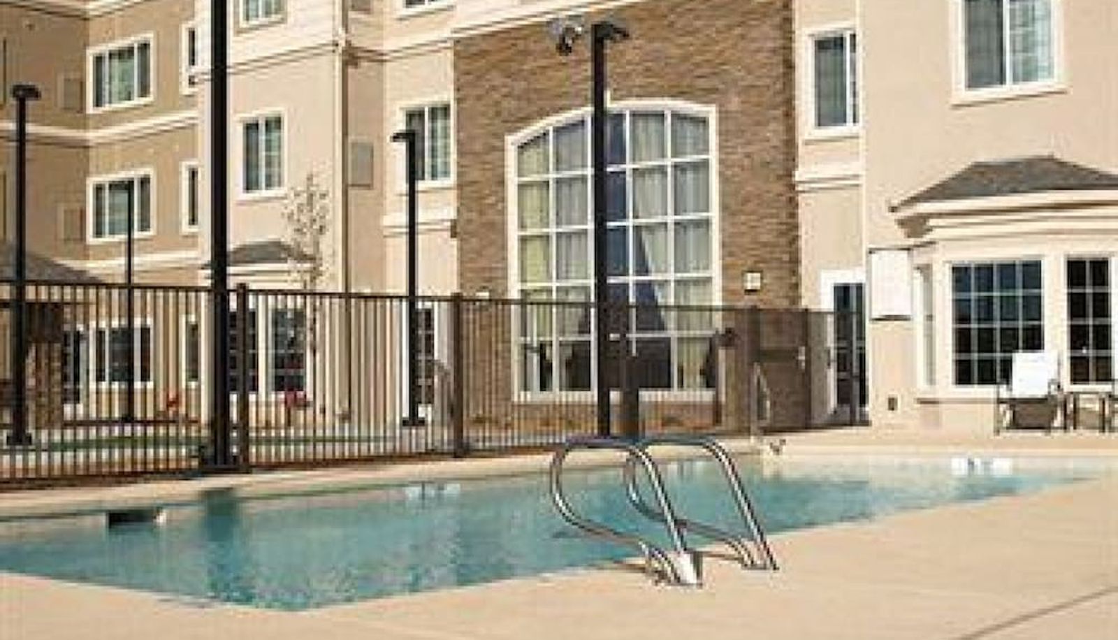 Basen - Staybridge Suites ALBUQUERQUE - AIRPORT by IHG