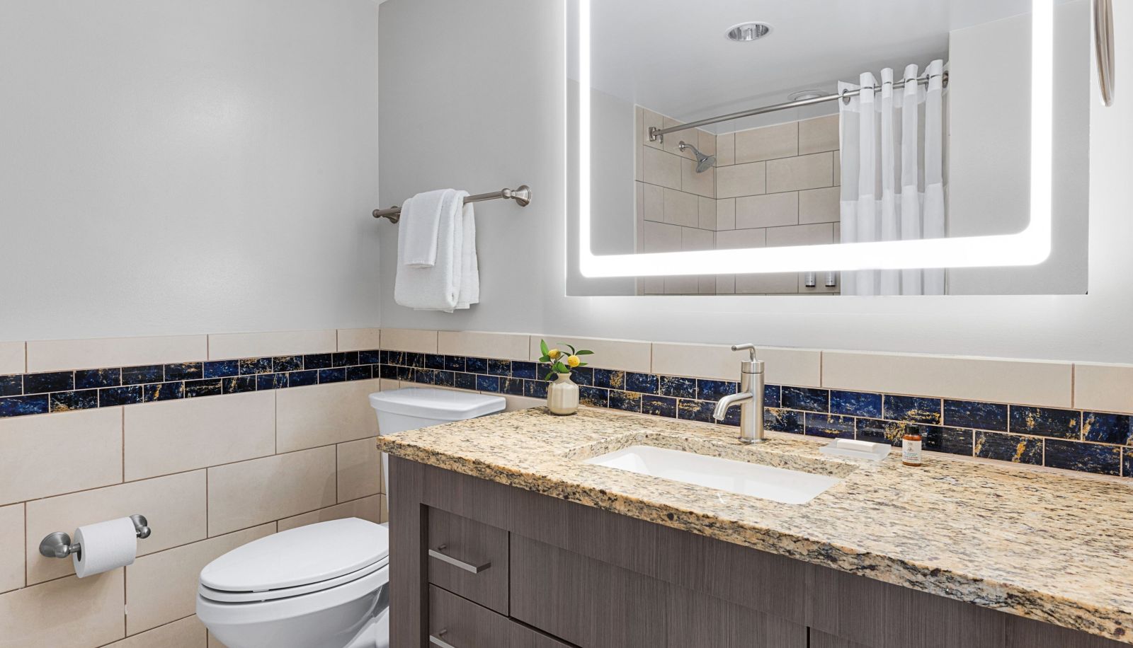 Room - Marriotts Crystal Shores