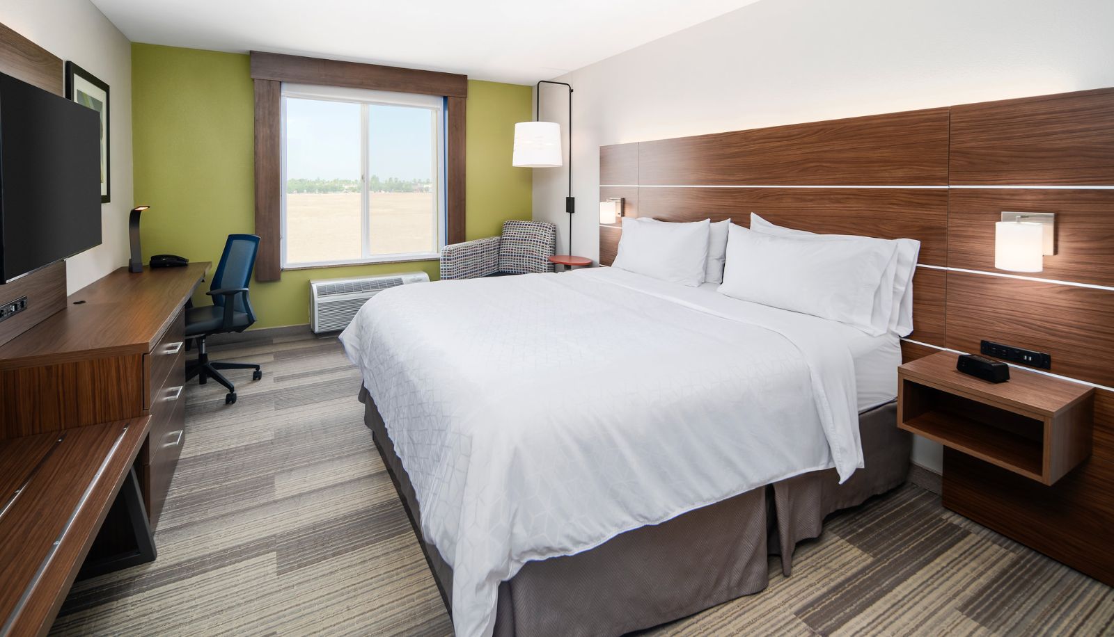 Zimmer - Holiday Inn Express & Suites DINUBA WEST by IHG