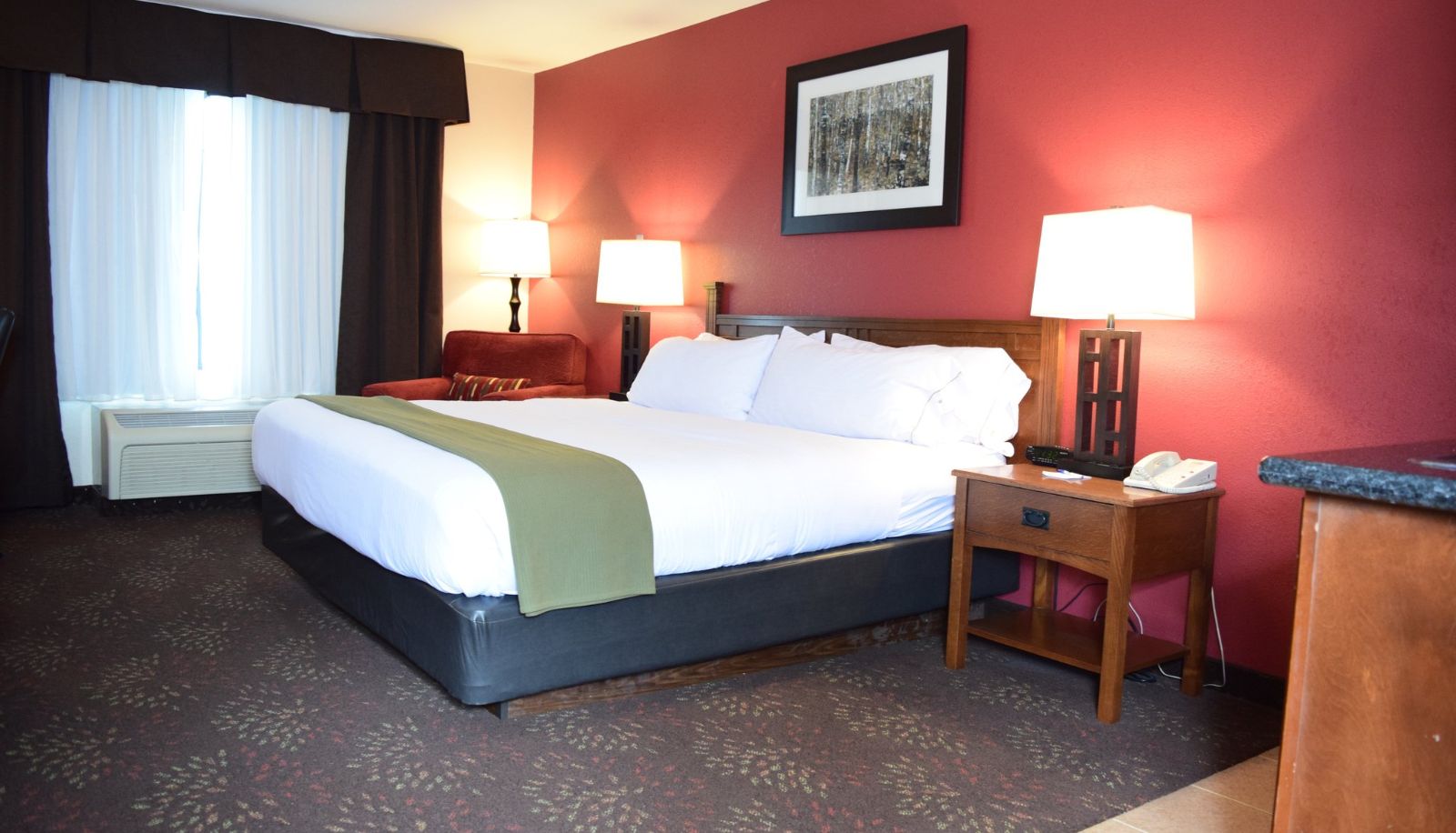 Room - Holiday Inn Express & Suites LOGAN by IHG