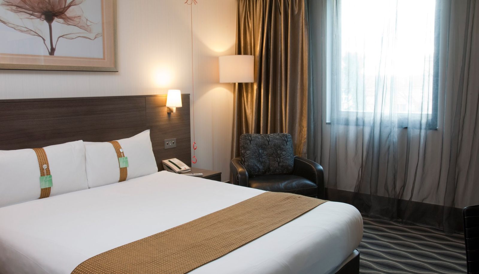 Zimmer - Crowne Plaza LONDON - KINGSTON by IHG