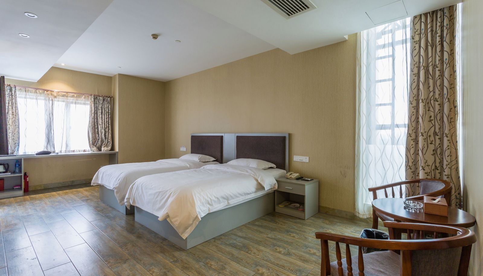 Zimmer - Guangzhou)  Panyu City Su-8 Hotel (Qiaoyifa Pedestrian Street Branch