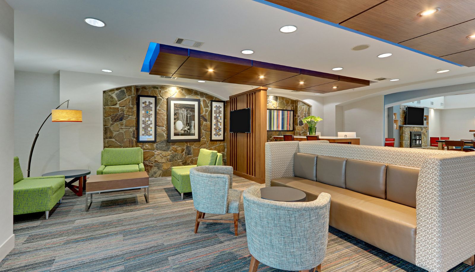 Info - Holiday Inn Express & Suites WEATHERFORD by IHG