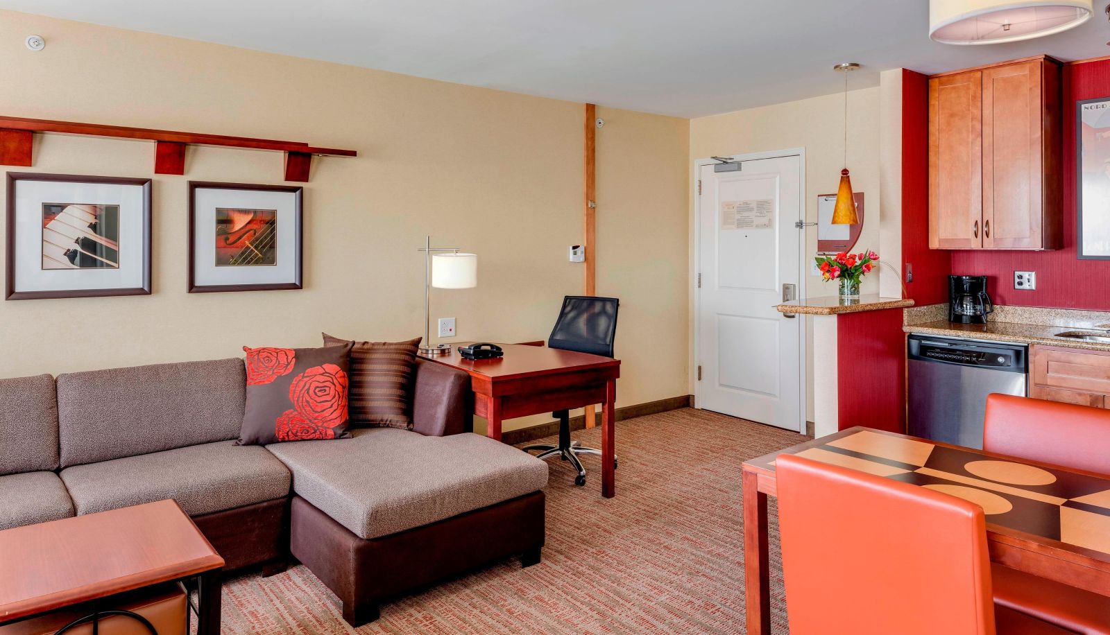 Zimmer - Residence Inn by Marriott Auburn