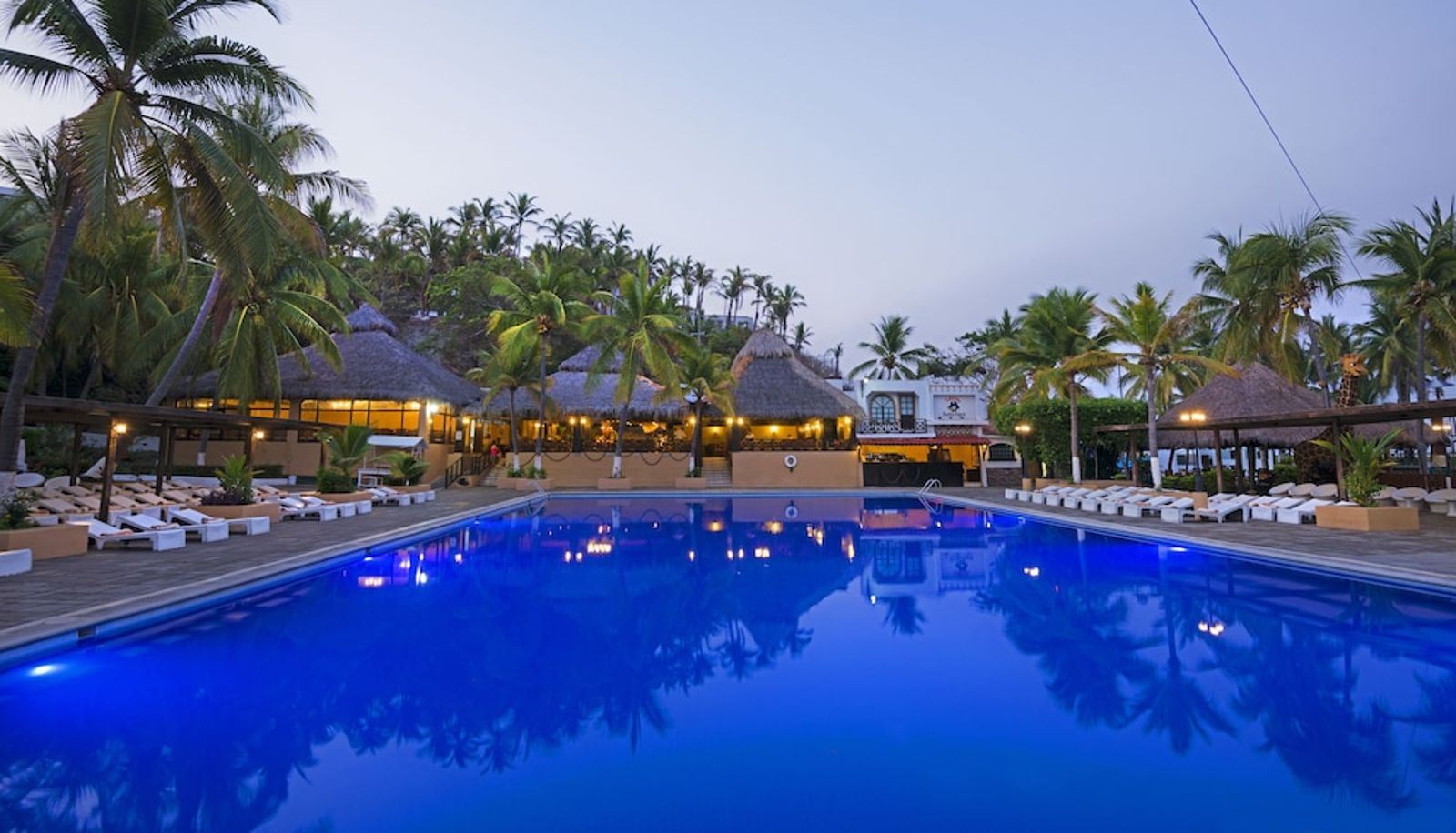 Pool - Vista Playa de Oro Manzanillo