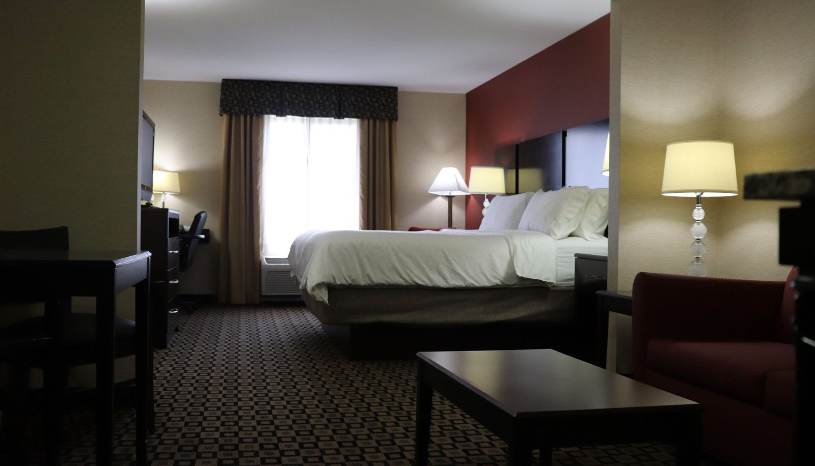 Zimmer - Holiday Inn Express & Suites CRAWFORDSVILLE by IHG