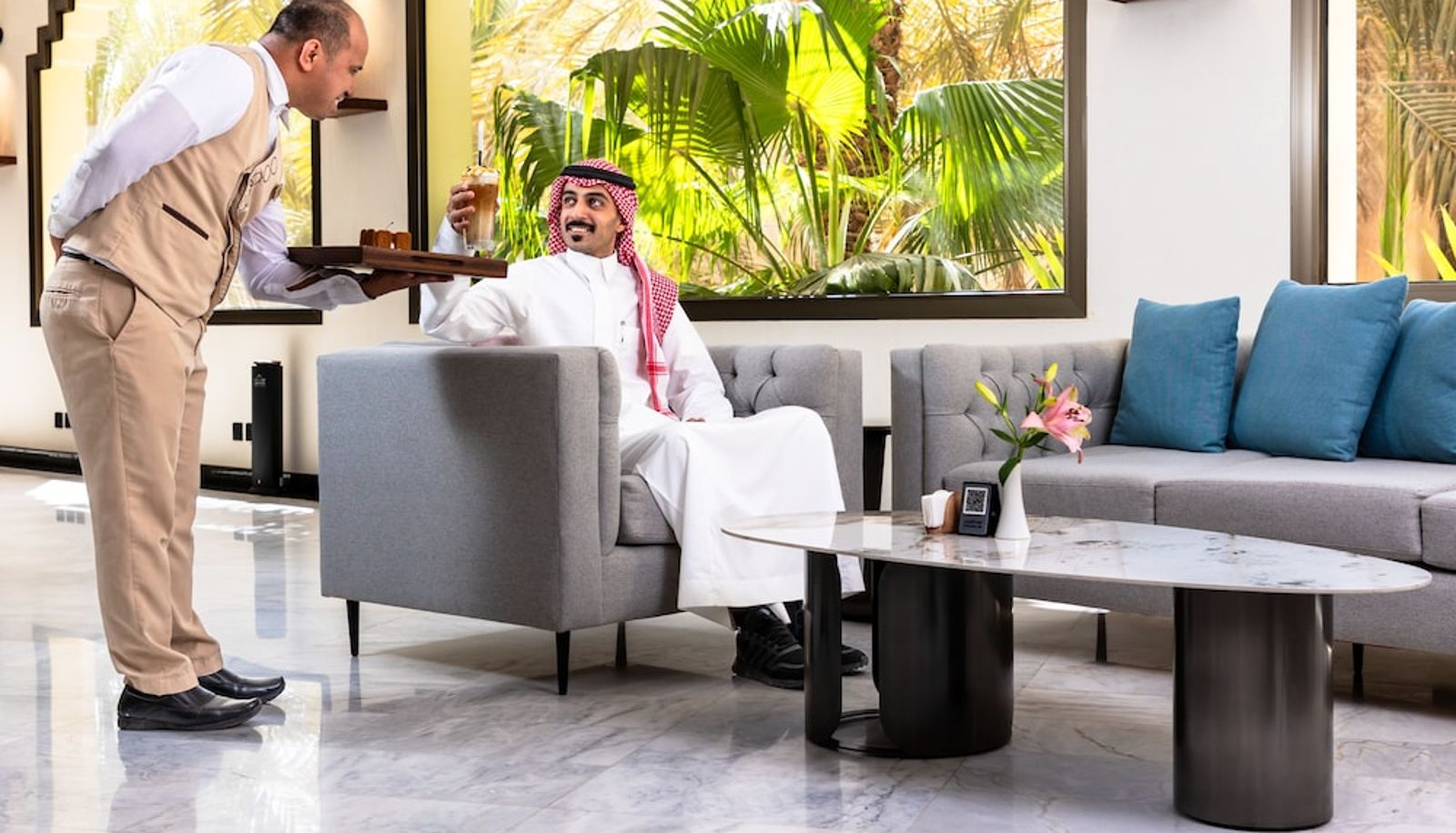 Hall - Madareem Hotel