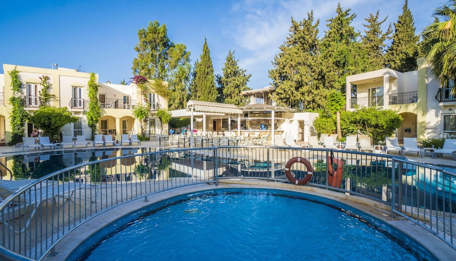Piscina - Paloma Family Club