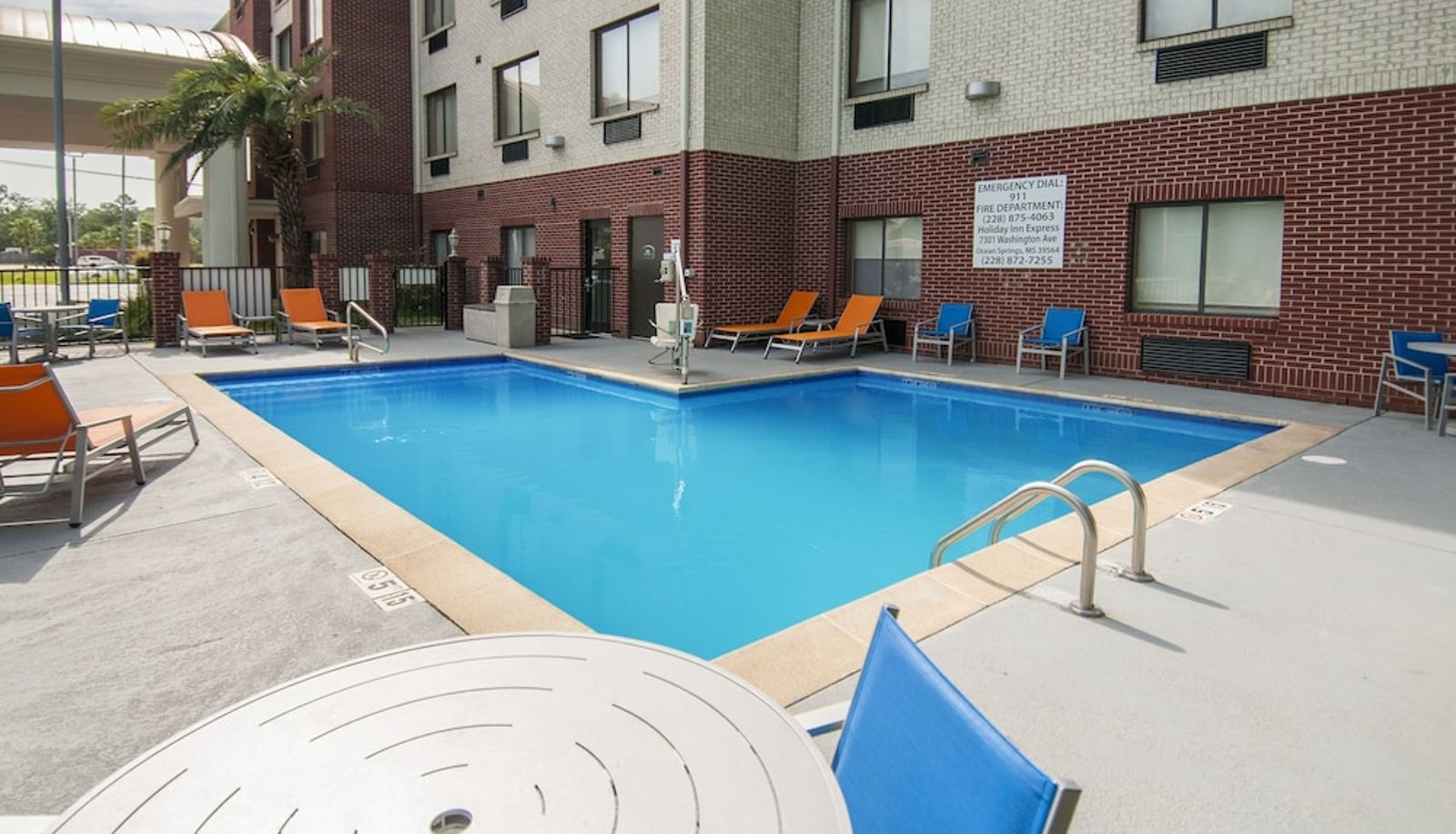 Pool - Holiday Inn Express & Suites BILOXI- OCEAN SPRINGS by IHG