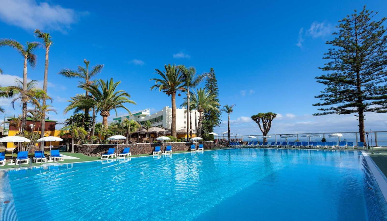 Pool - Hotel Best Semiramis
