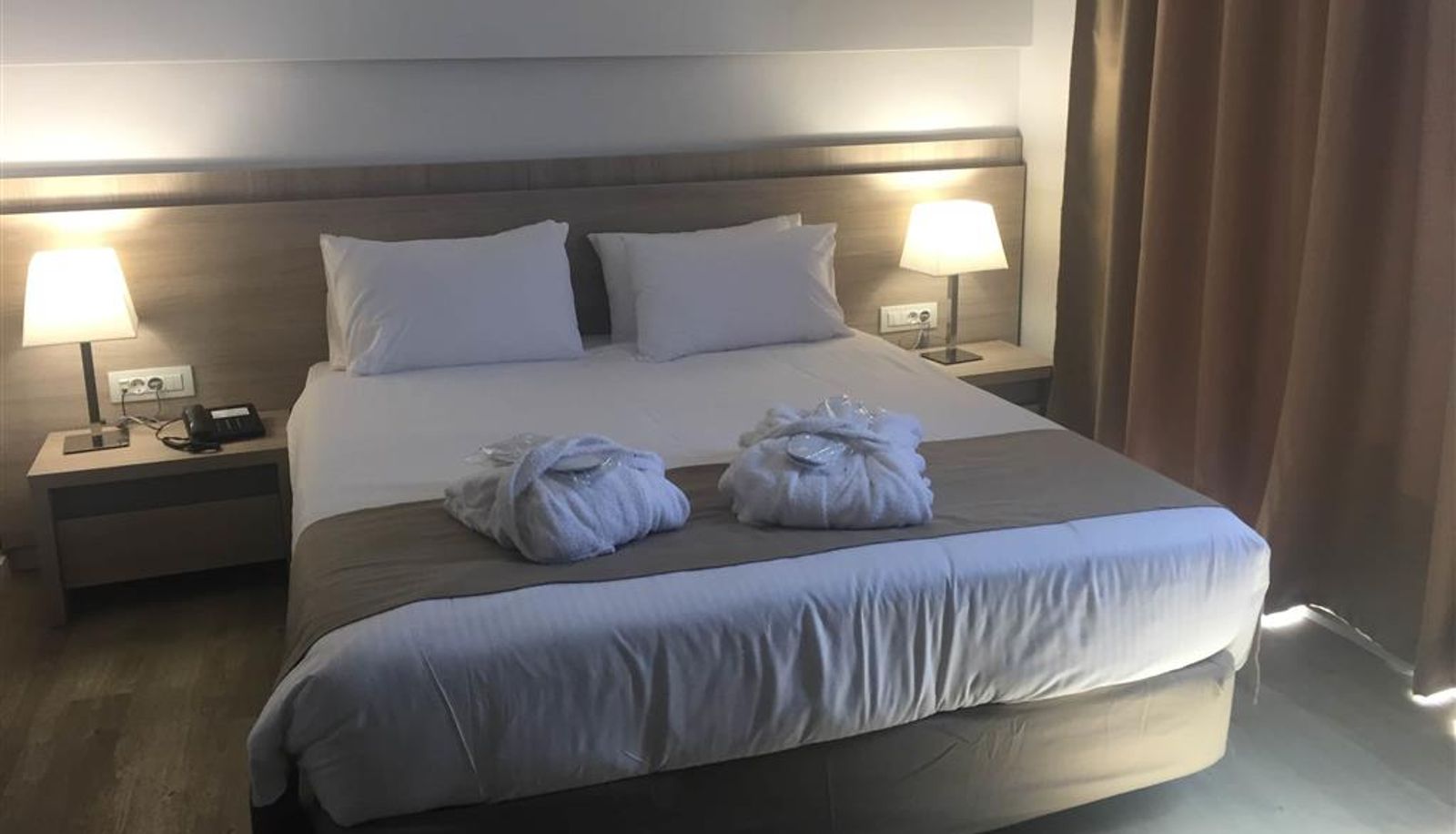 Pokój - Akti Imperial Hotel & Convention Center Dolce by Wyndham