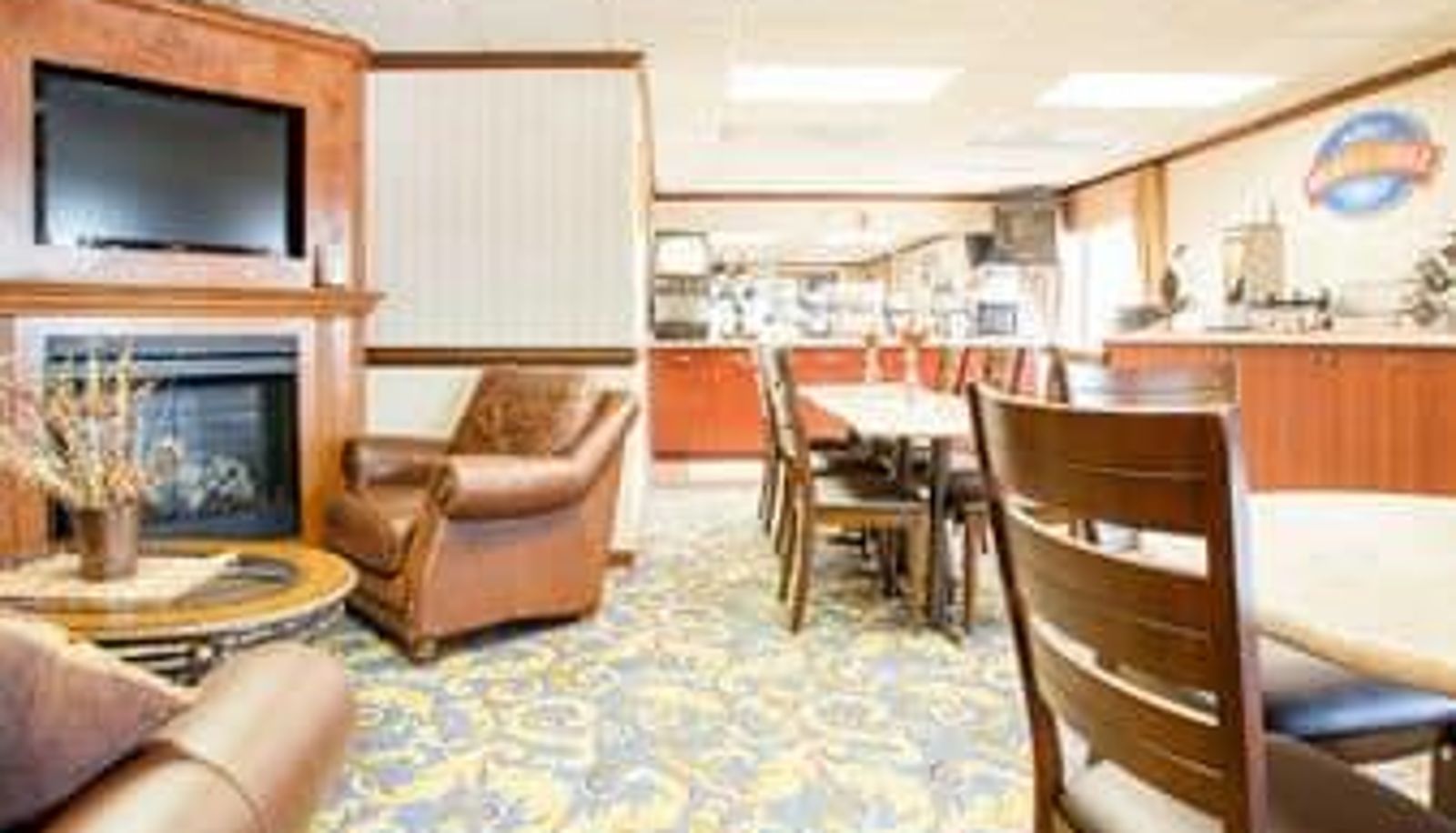 Interior view - Baymont by Wyndham Battle Creek/I-94