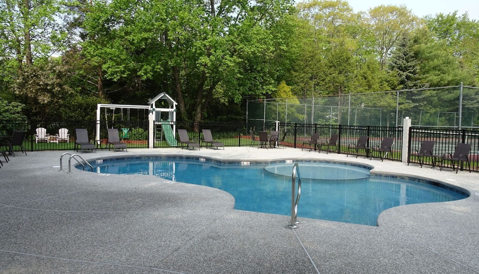 Pool - Pink Blossom Family Resort