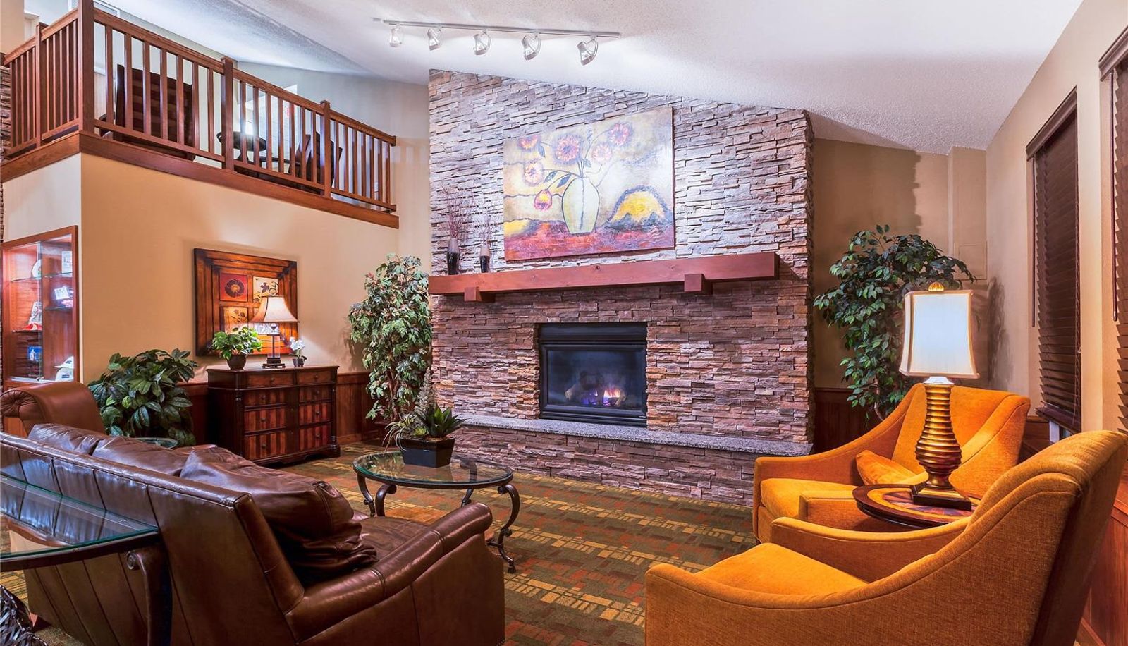 Sala - AmericInn by Wyndham Monmouth
