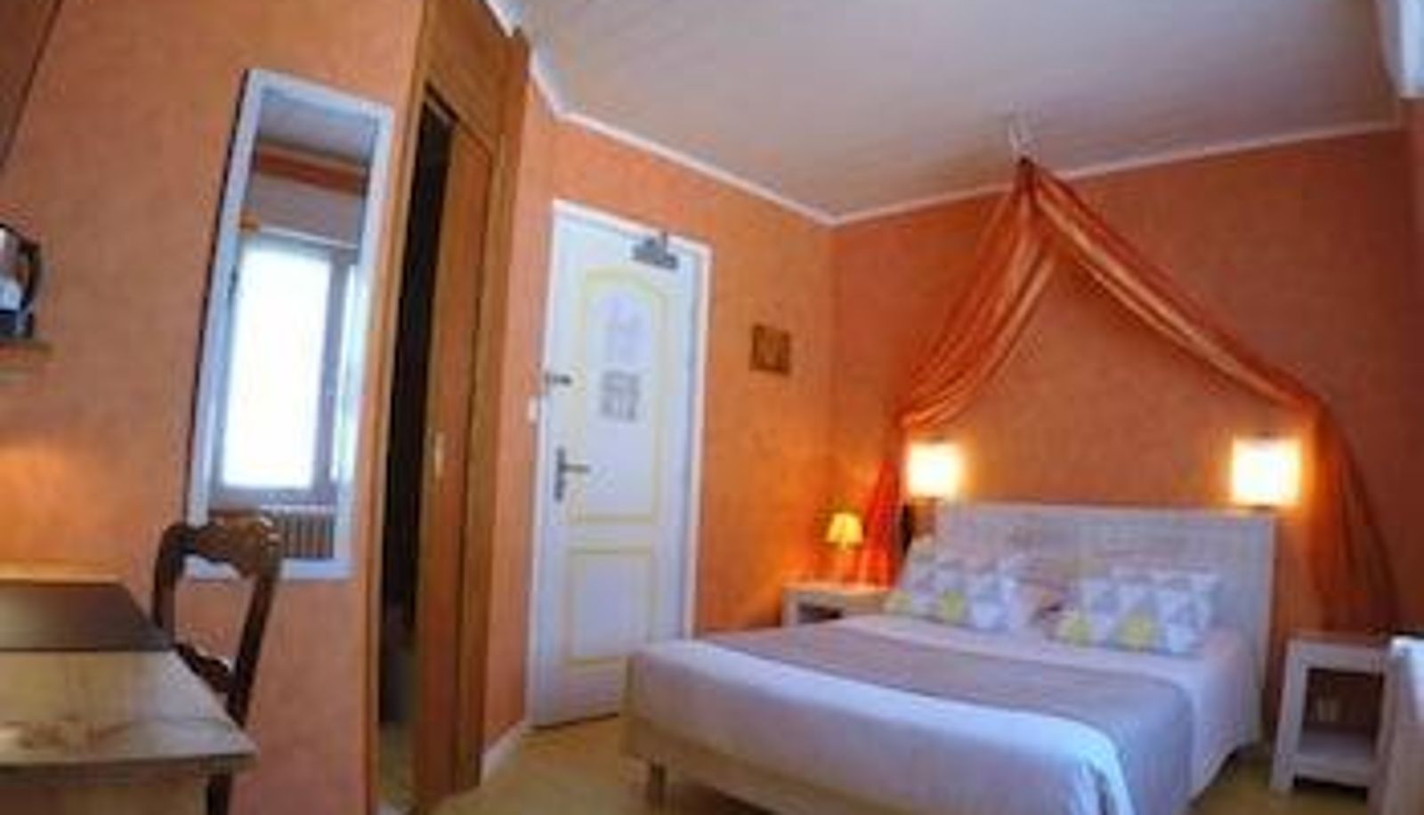 Standard room - Art Hotel Tendance